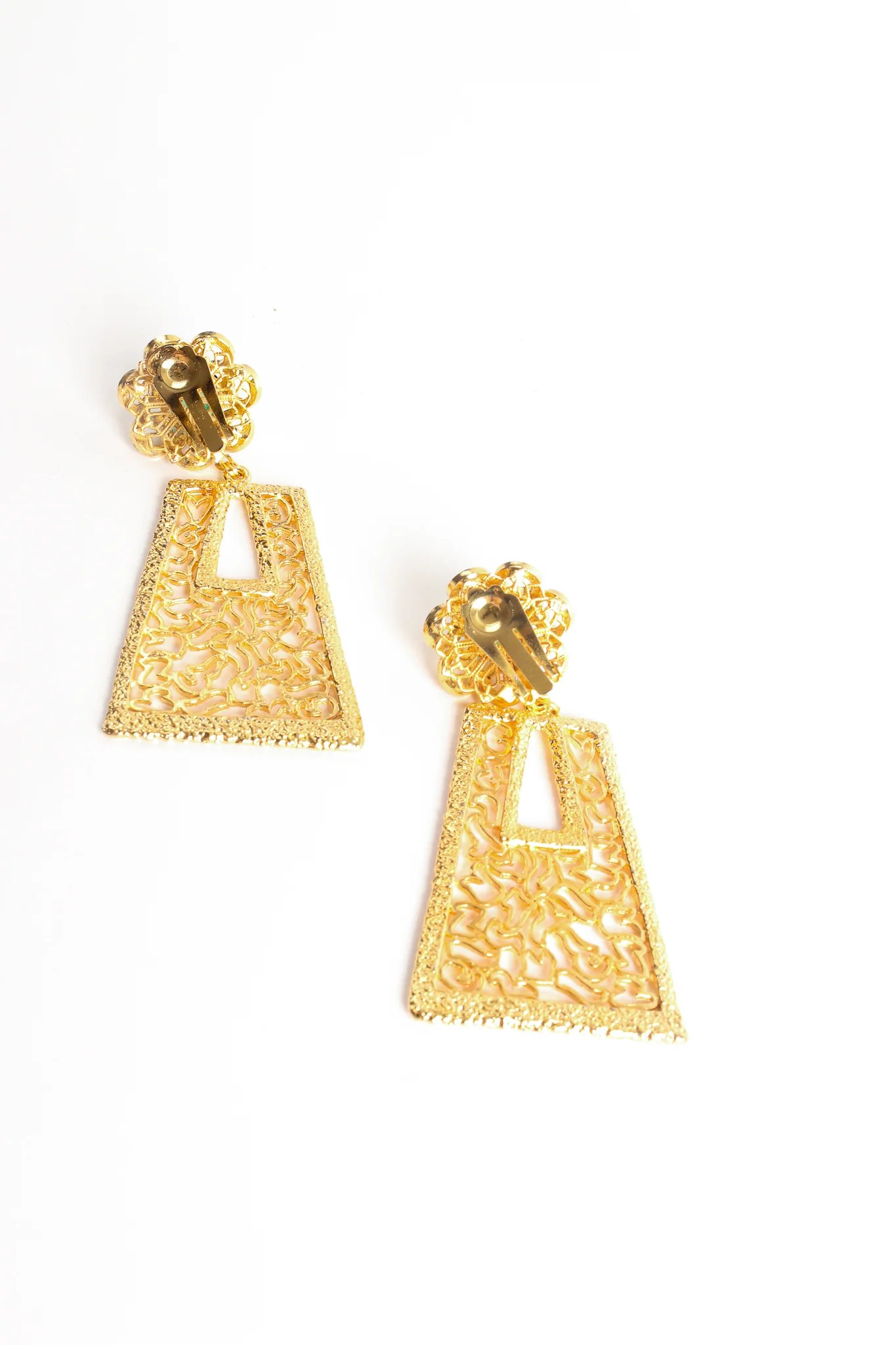 Cutout Filigree Trapezoid Drop Earrings - Image 4