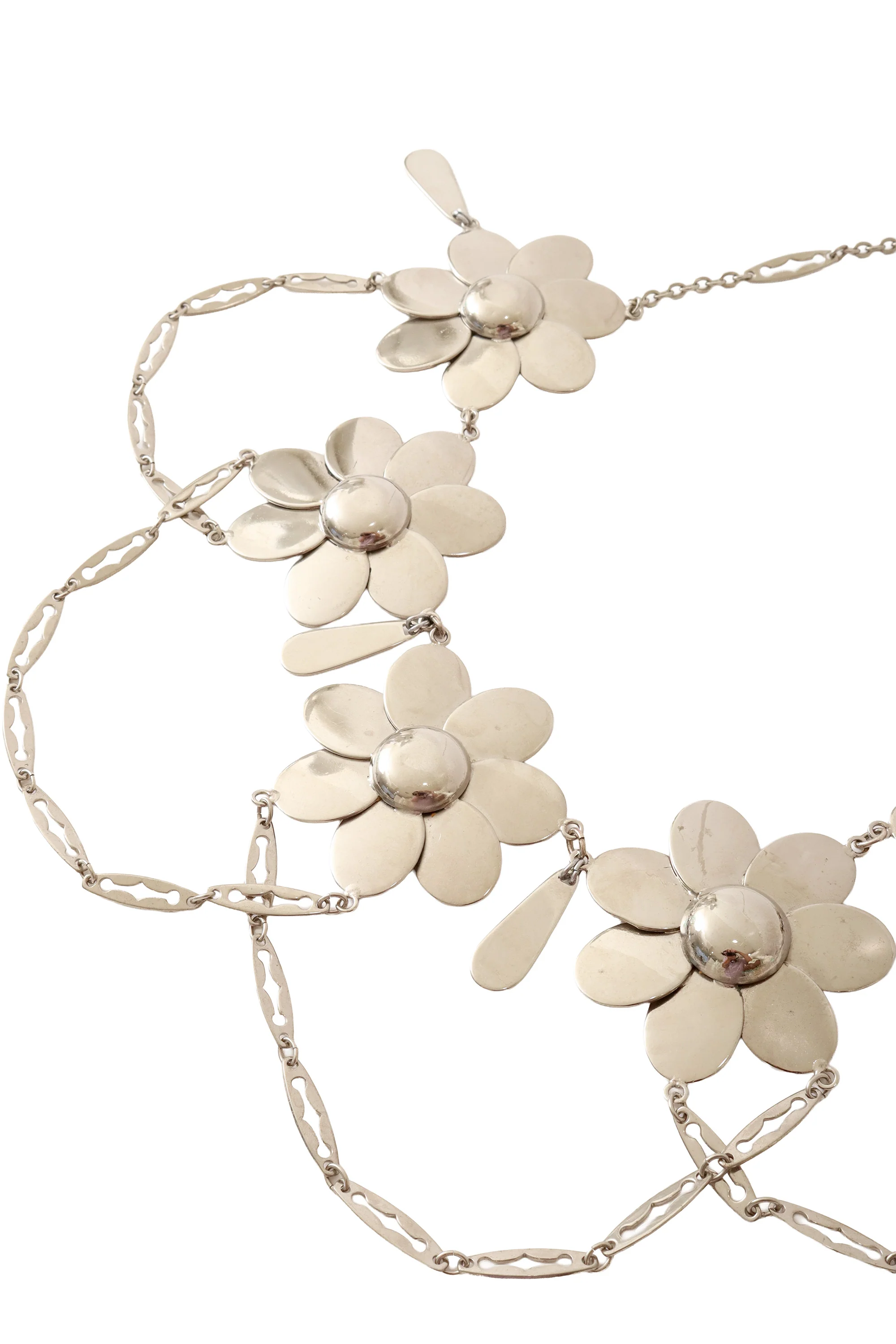 Daisy Drape Link Necklace - Image 3