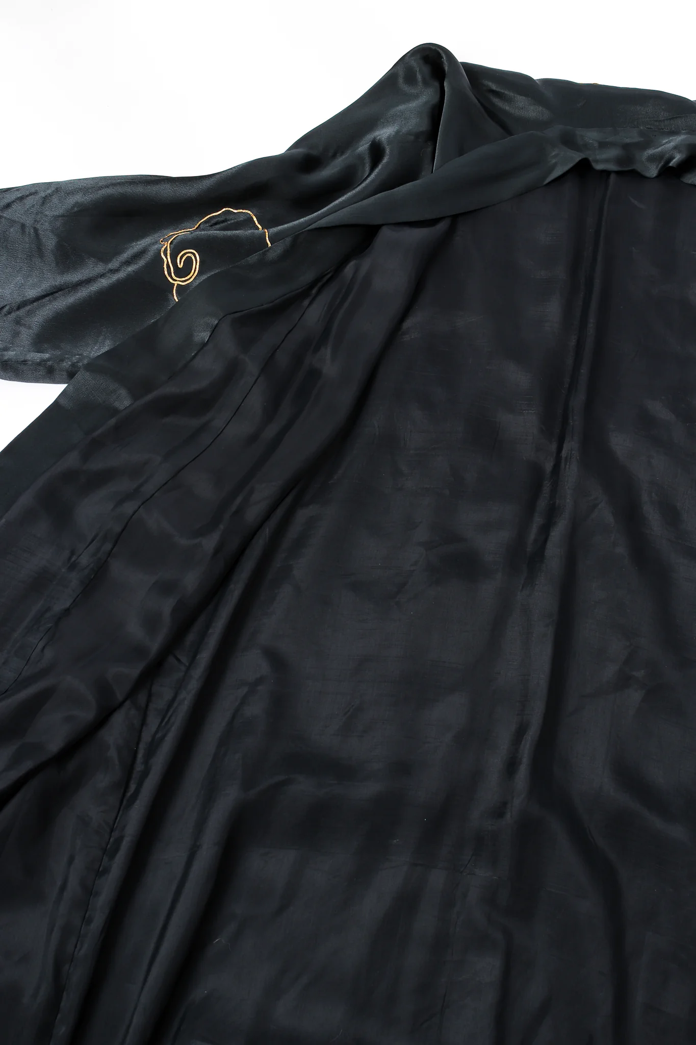 Dancing Dragon Kimono - Image 12