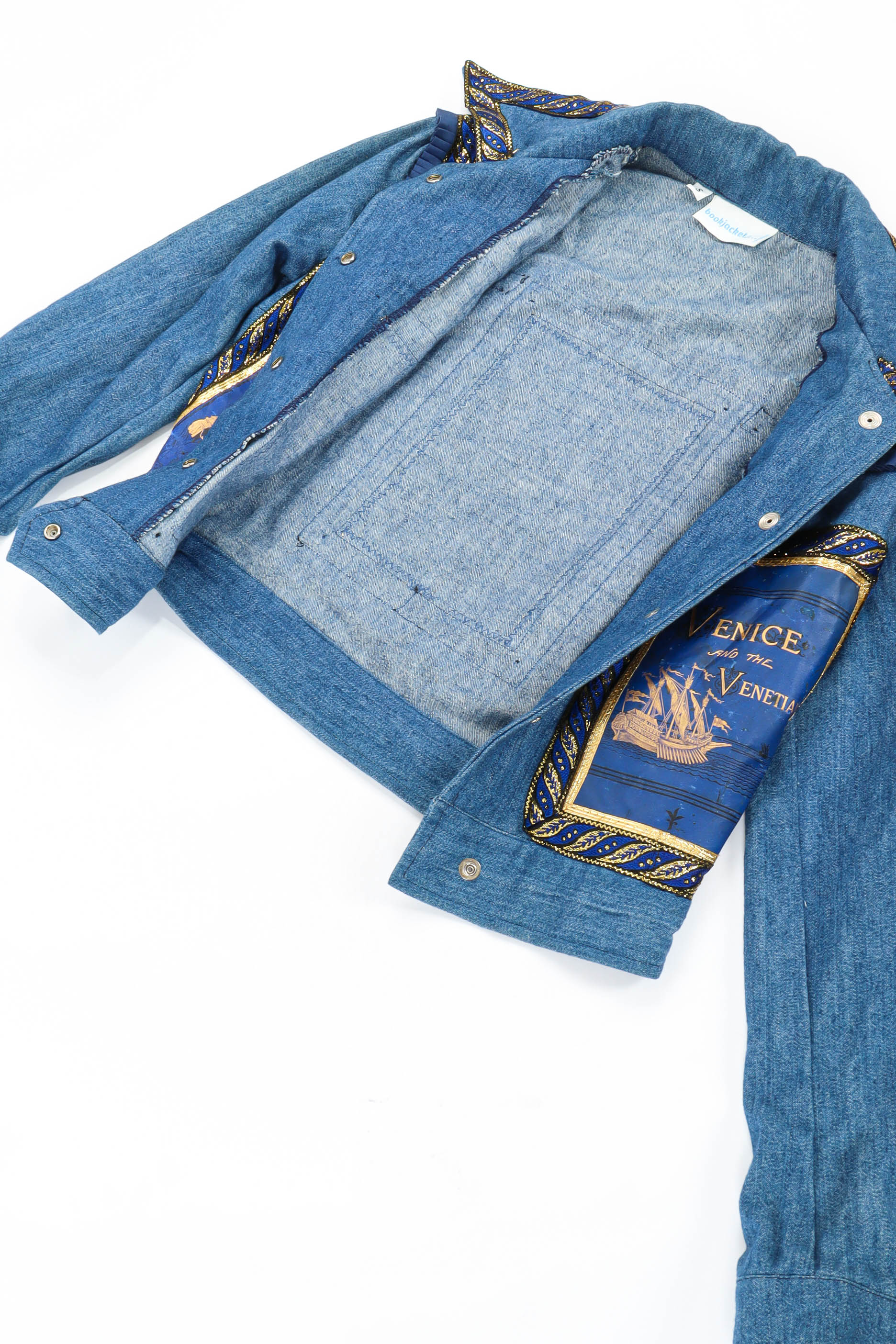 Destination Covers Denim Jacket - Image 10