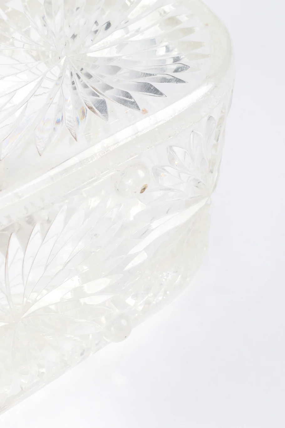 Diamond Cut Lucite Box Bag - Image 8