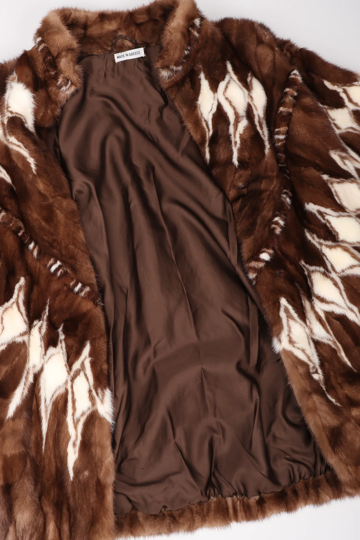Diamond Mink Coat - Image 13
