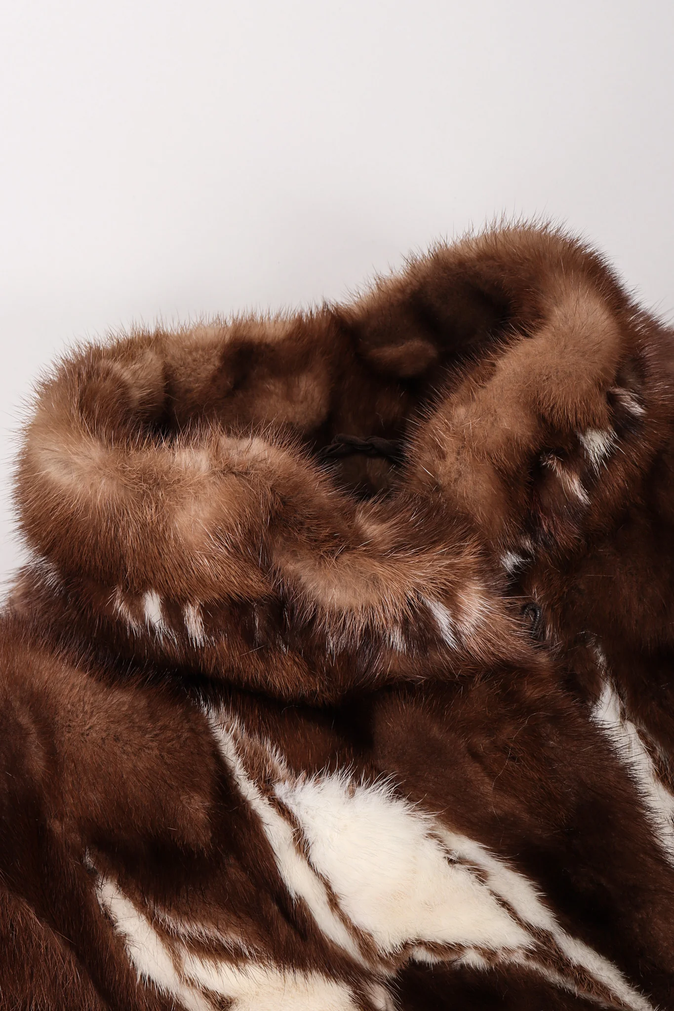 Diamond Mink Coat - Image 14