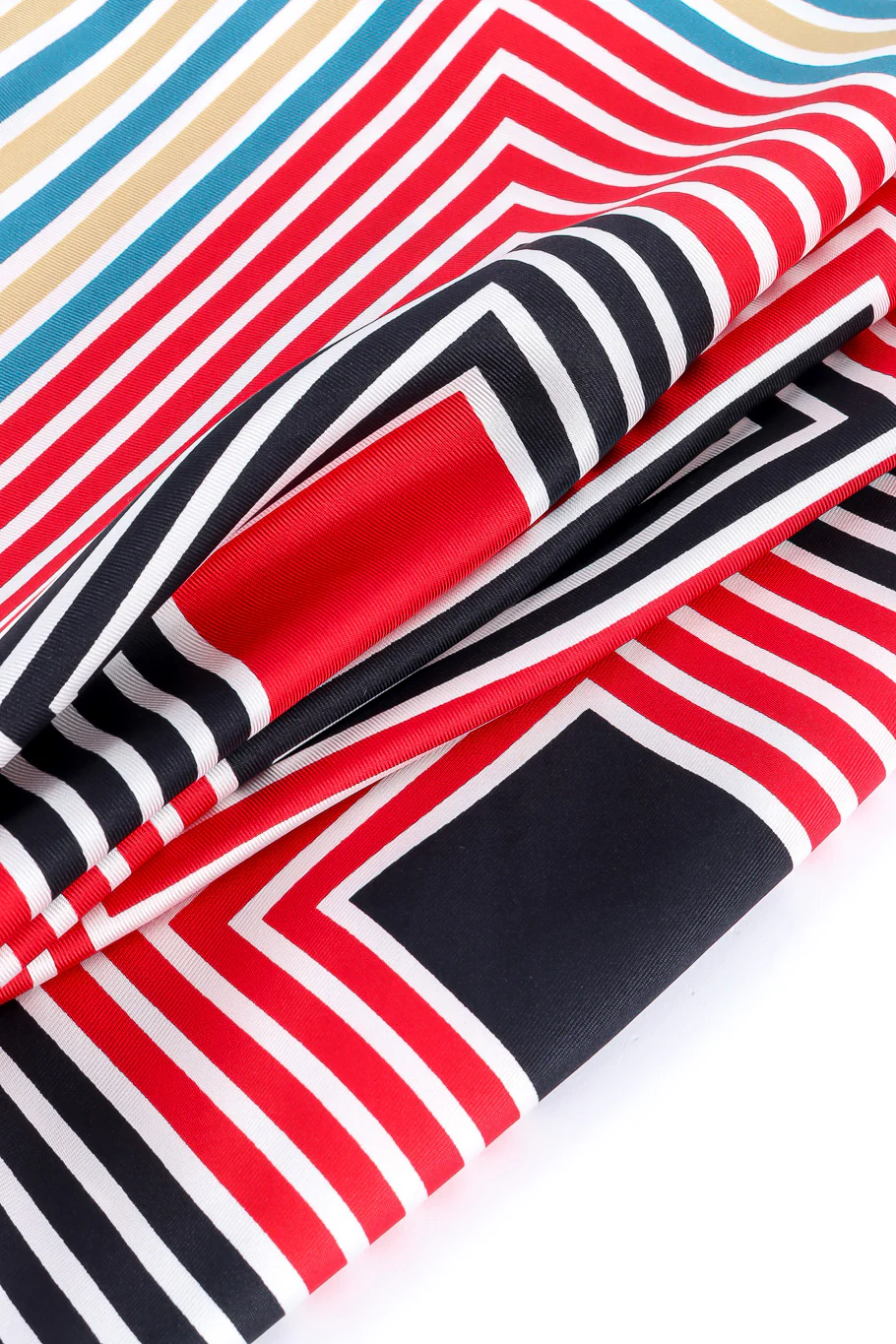 Diamond Print Scarf - Image 4
