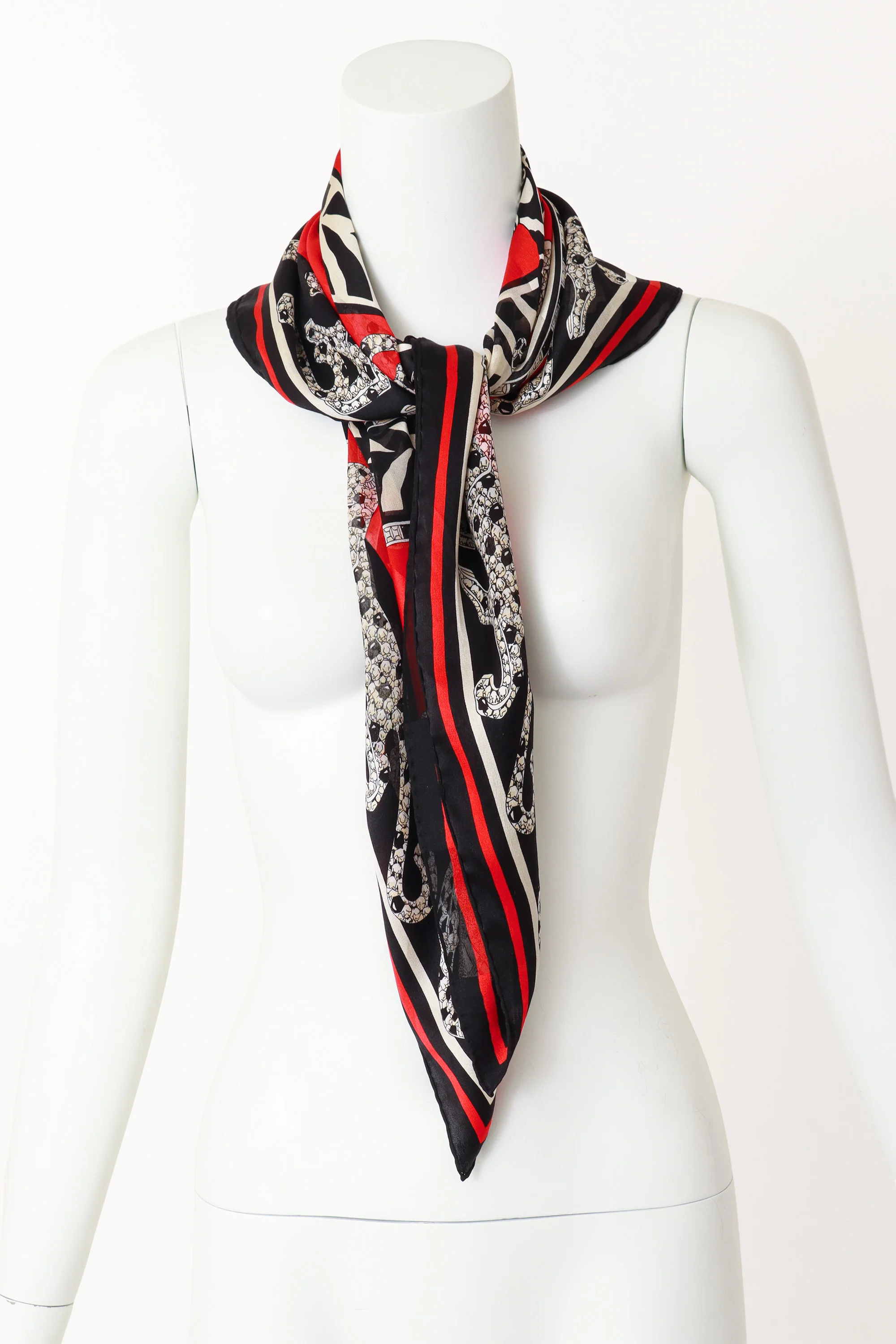 Diamond Tiger Scarf - Image 2