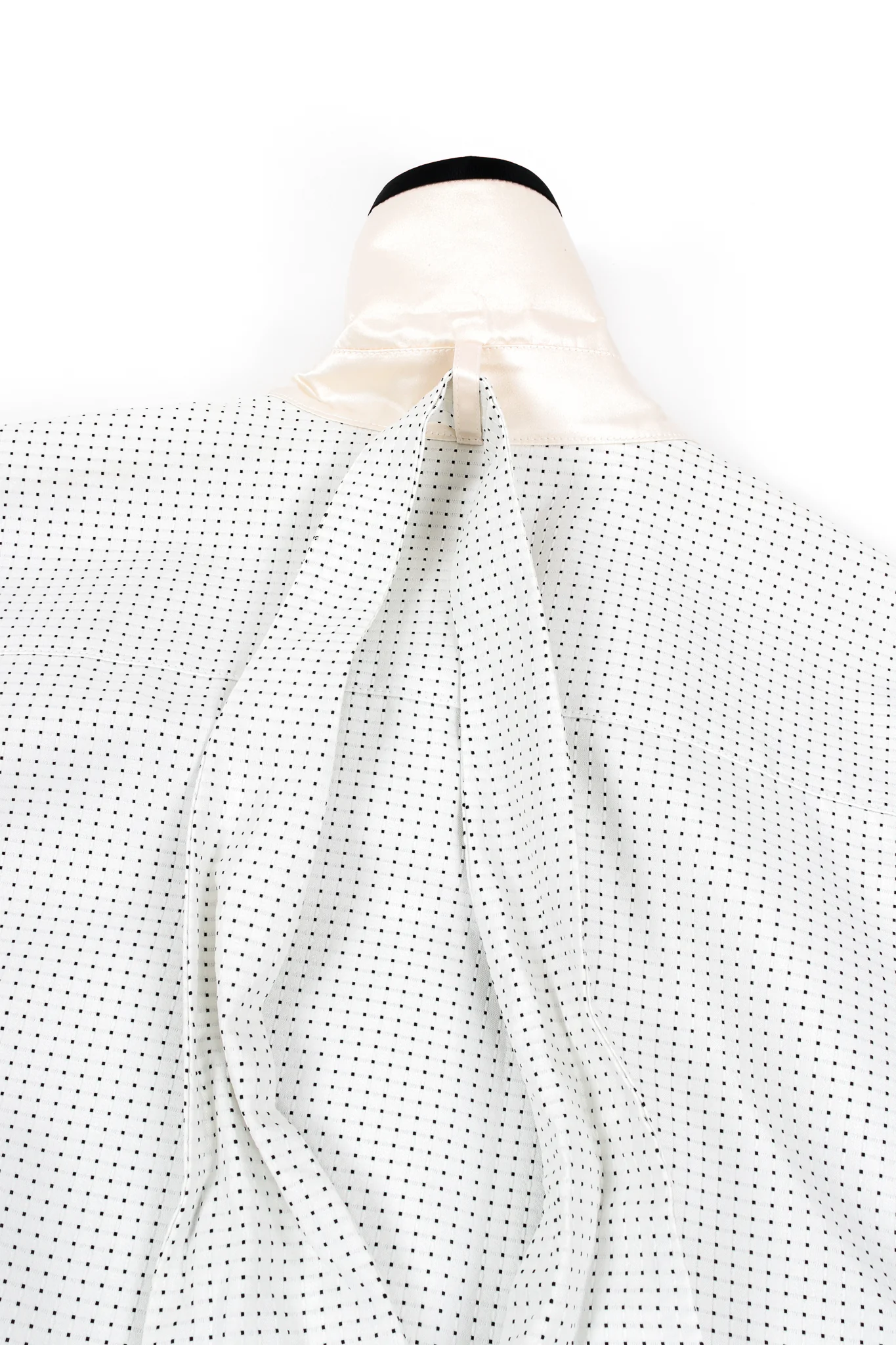 Dobby Dot Balloon Sleeve Tie Shirt - Image 21