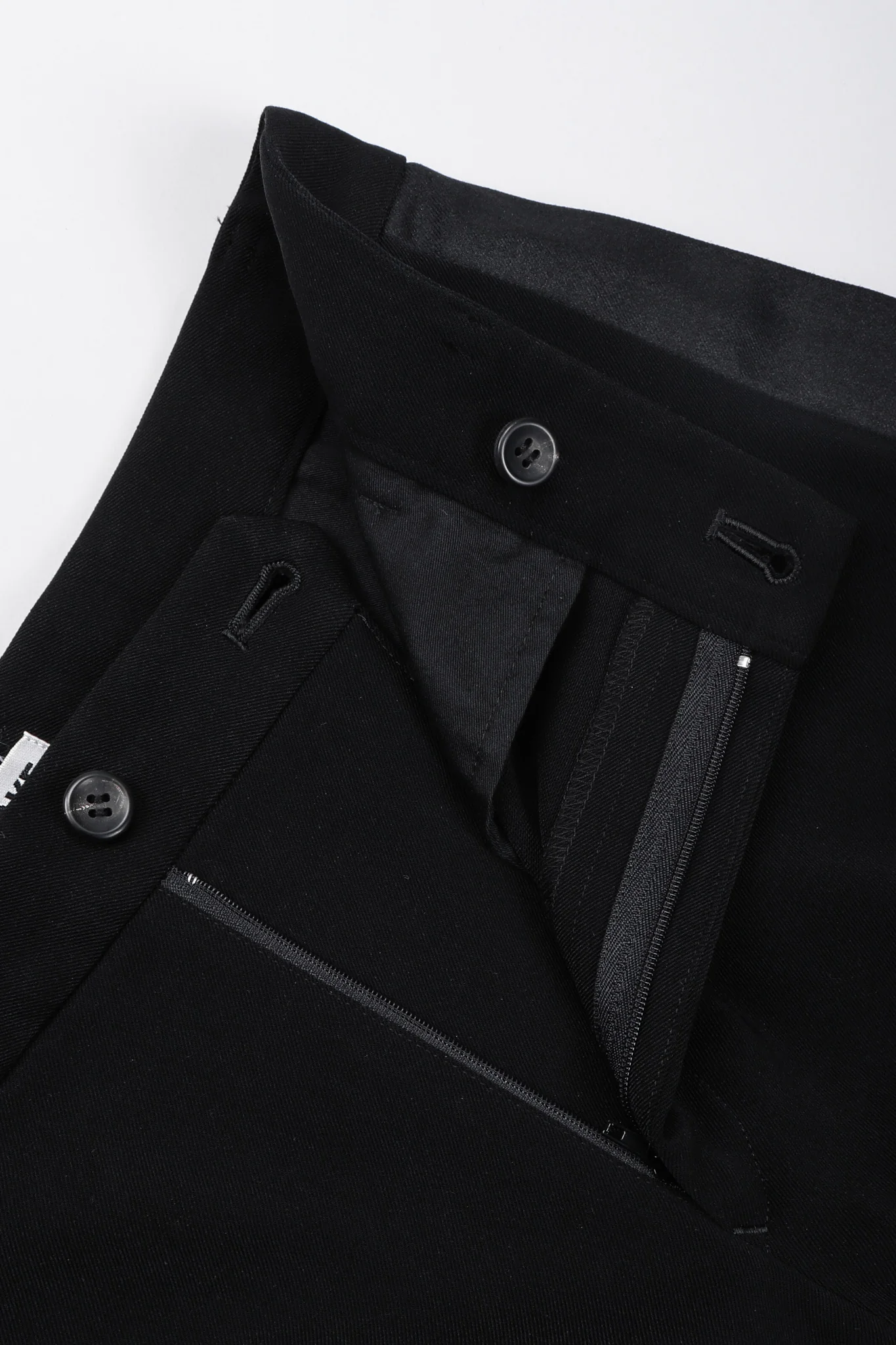 Double Lapel Tuxedo Suit - Image 23