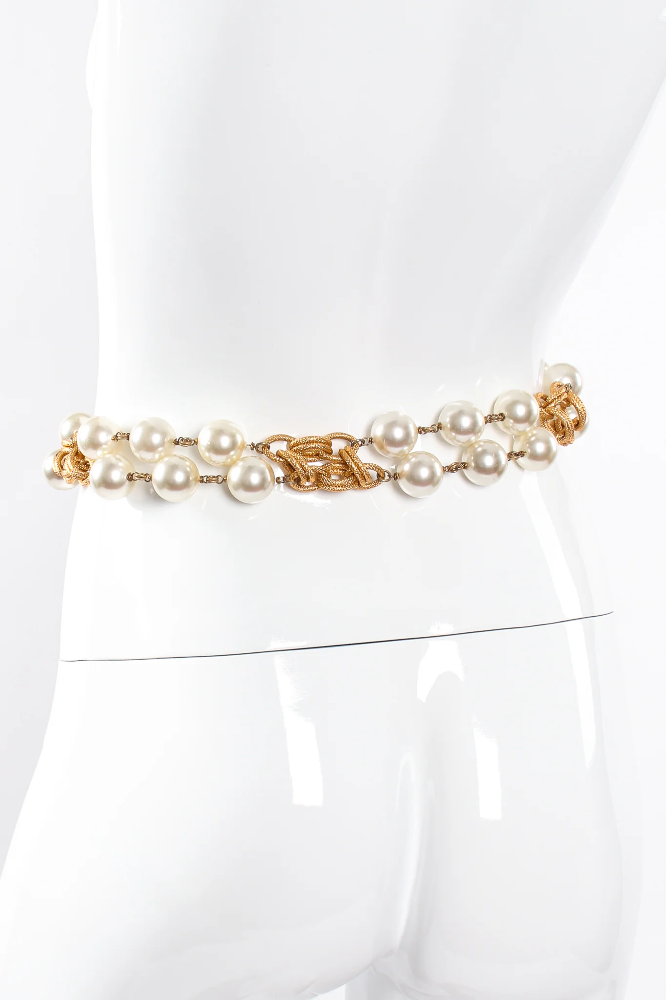 Double Link Pearl Chain Belt - Image 3
