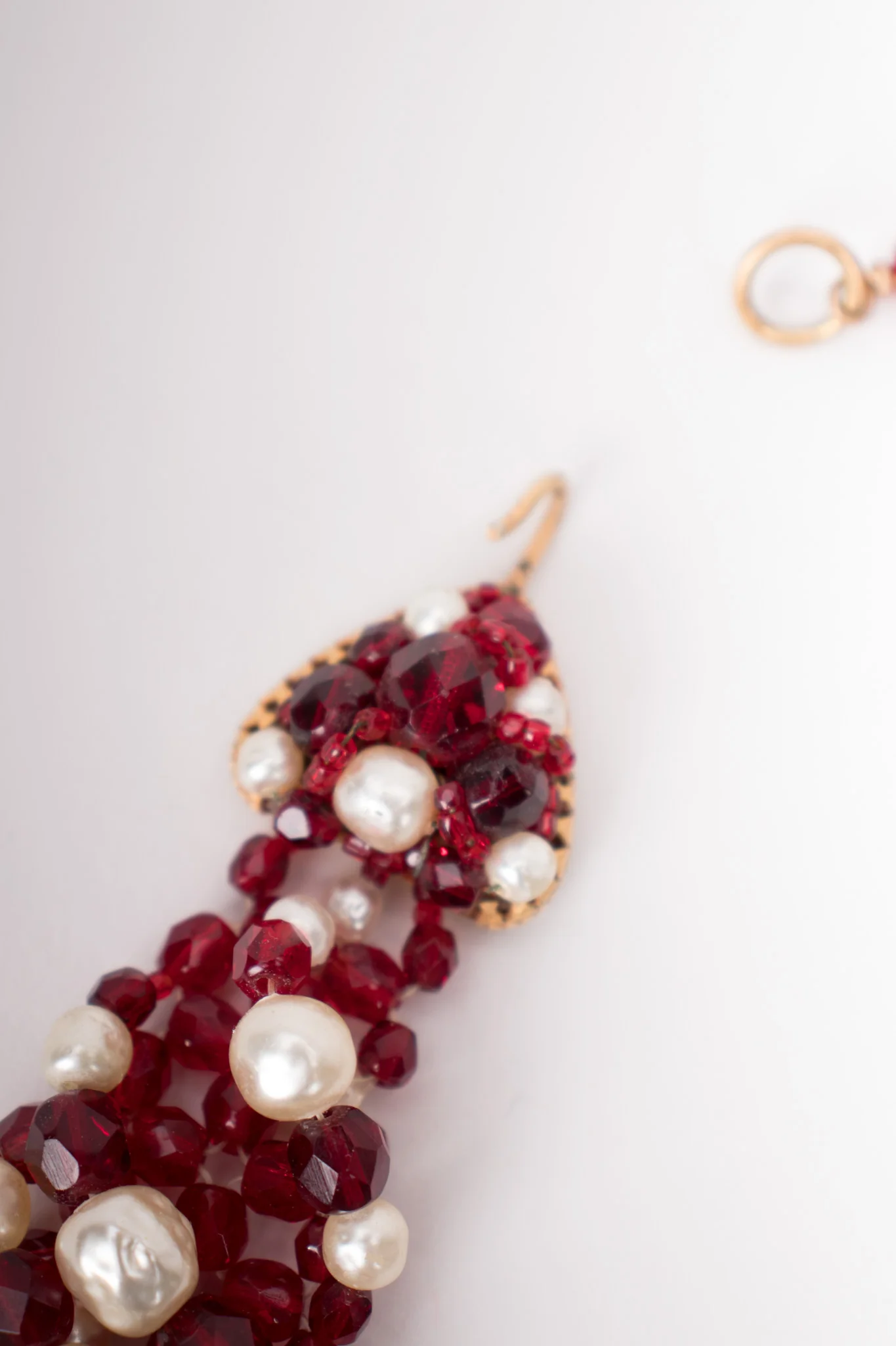 Draped Bead Pearl Necklace II - Image 9