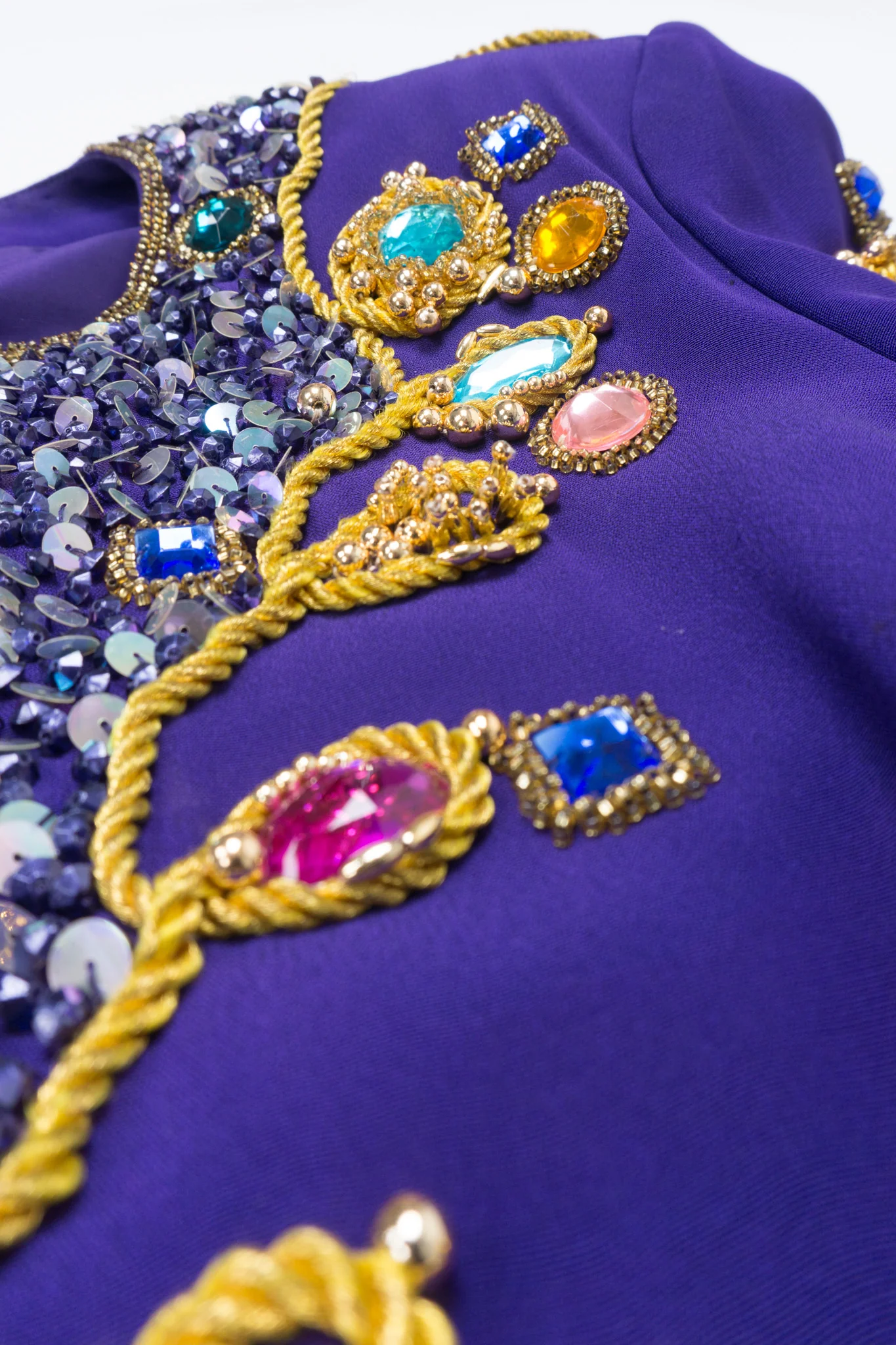 Embellished Crop Jacket - Image 17