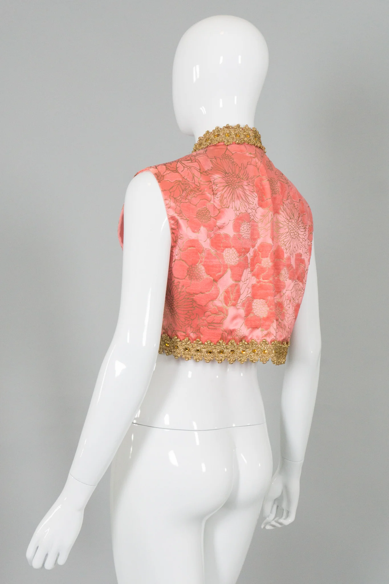 Embellished Floral Cropped Vest - Image 6