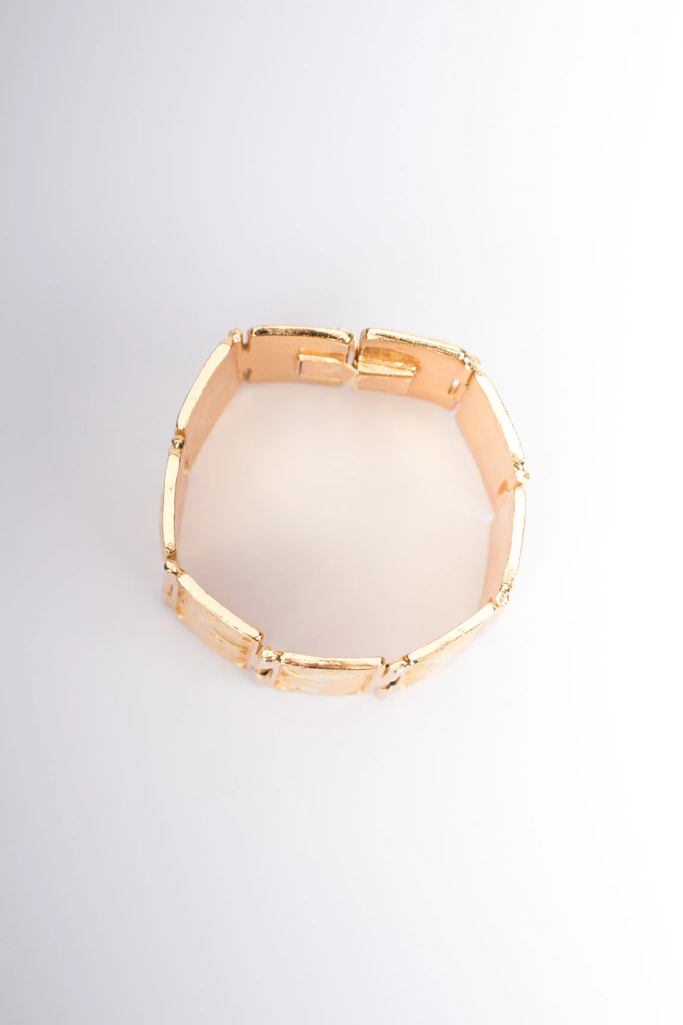 Embossed Pelican Bracelet - Image 3