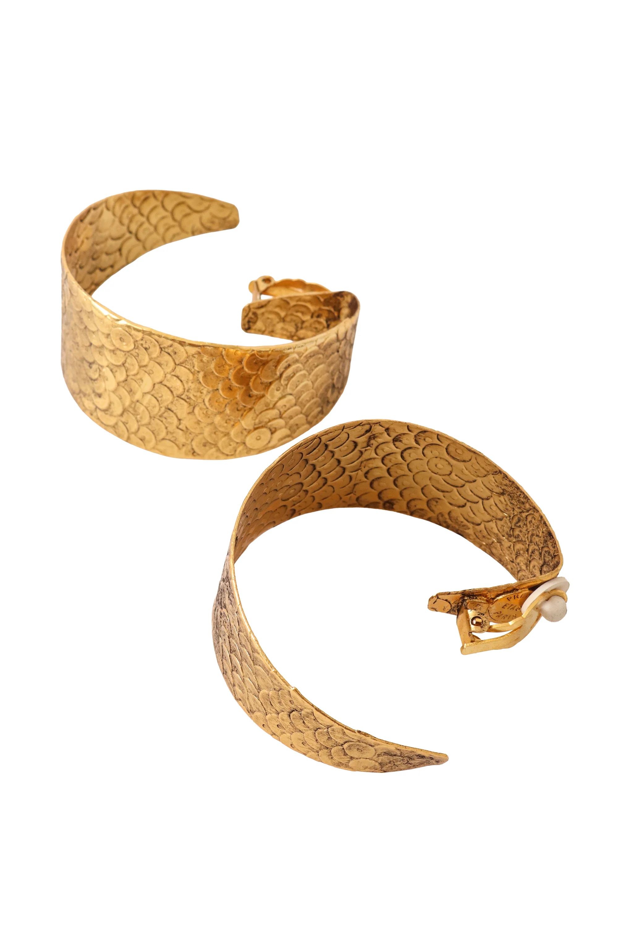Embossed Scale Hoop Earrings I - Image 3