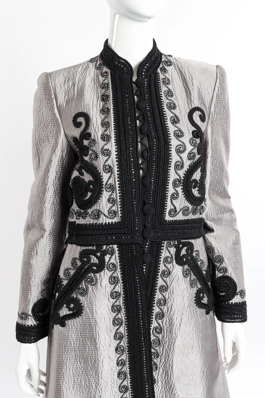 Embroidered Quilt Duster - Image 4