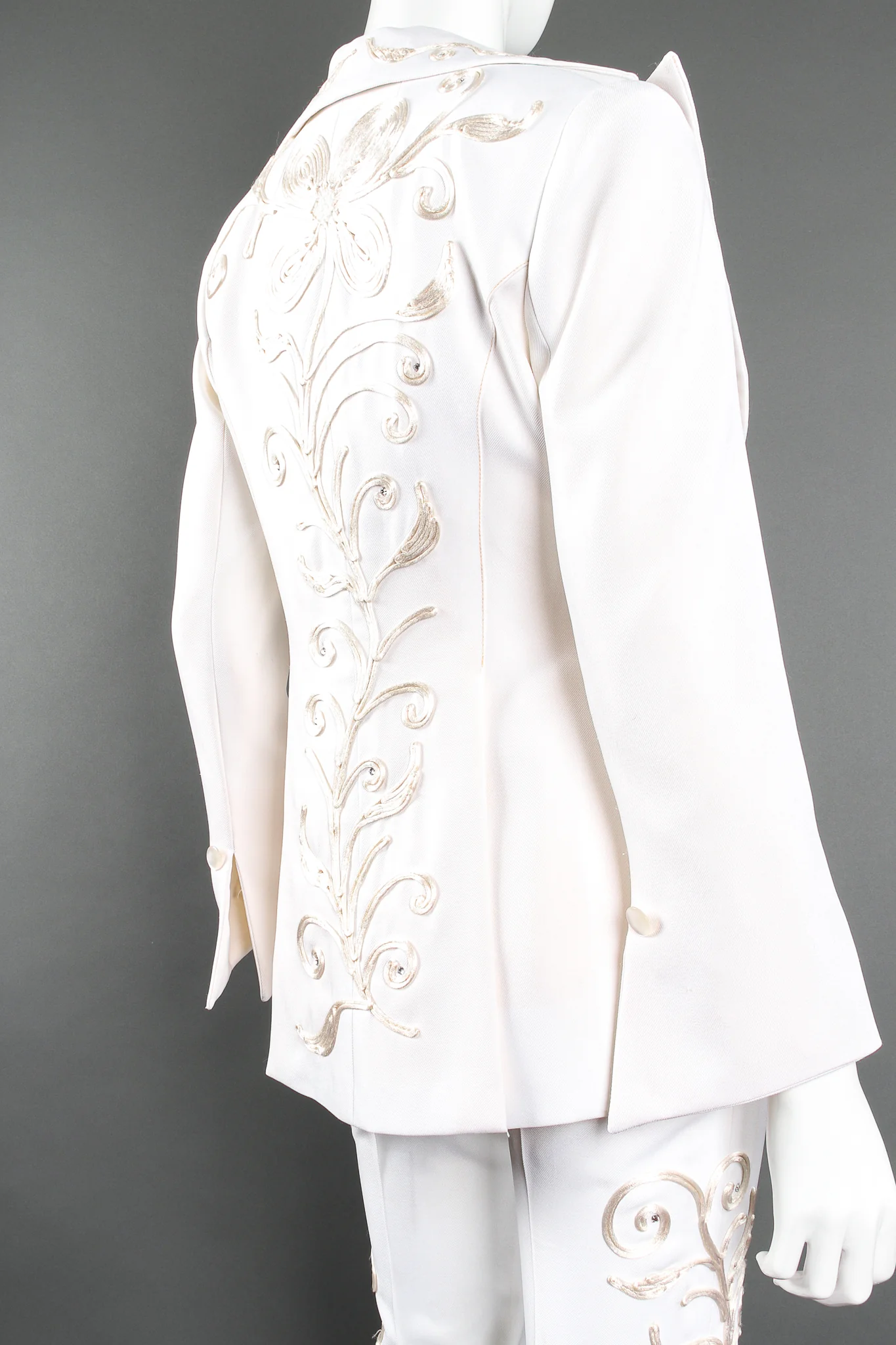 Cord Embroidered 3-Piece Suit - Image 16