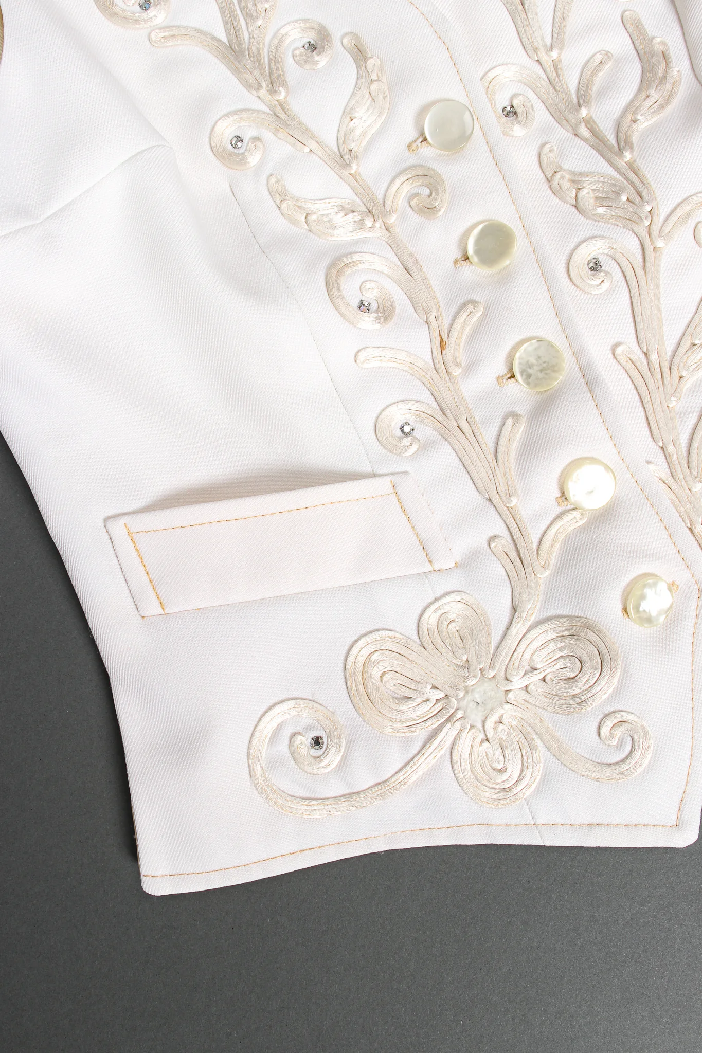 Cord Embroidered 3-Piece Suit - Image 30