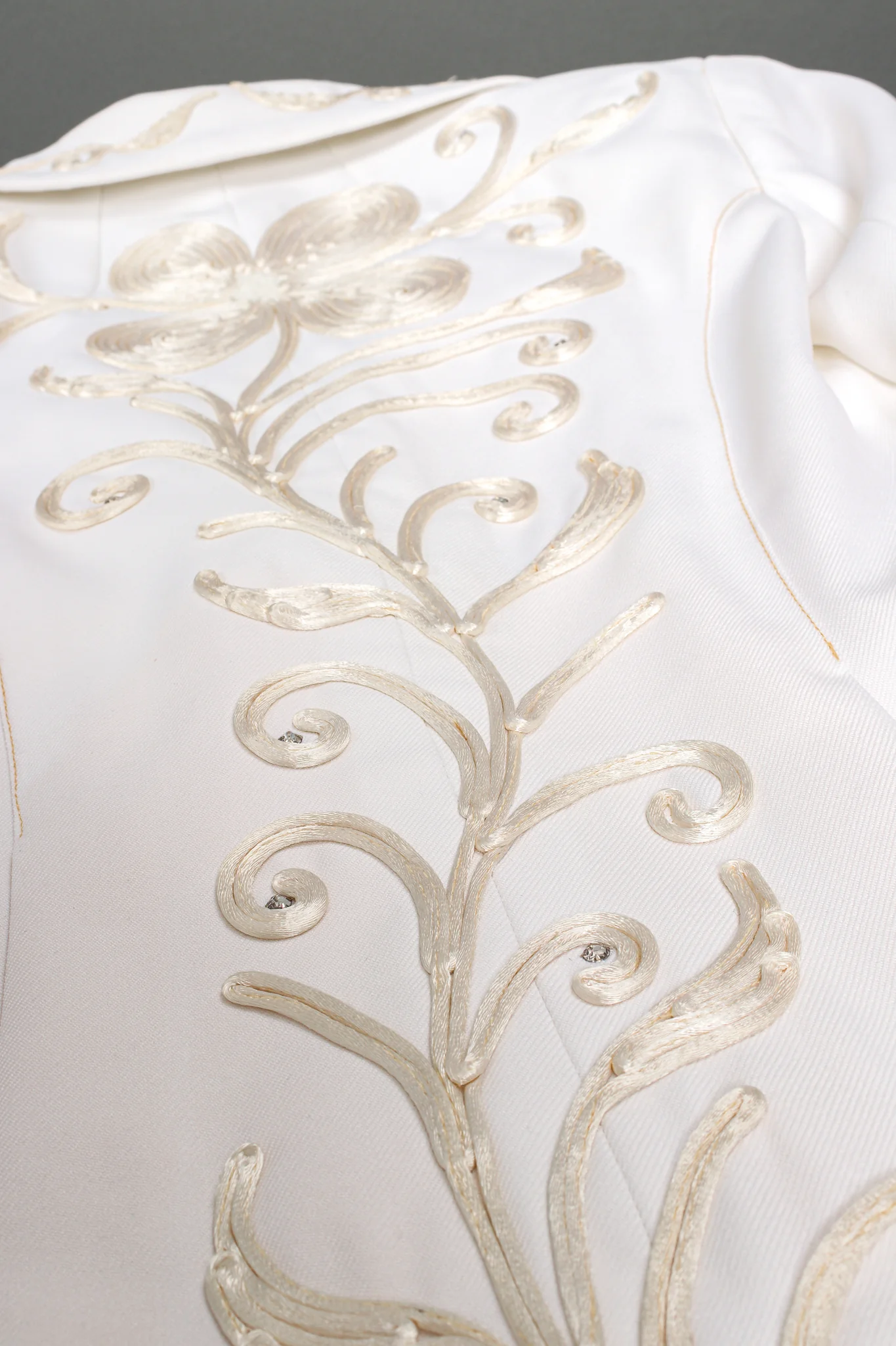 Cord Embroidered 3-Piece Suit - Image 33
