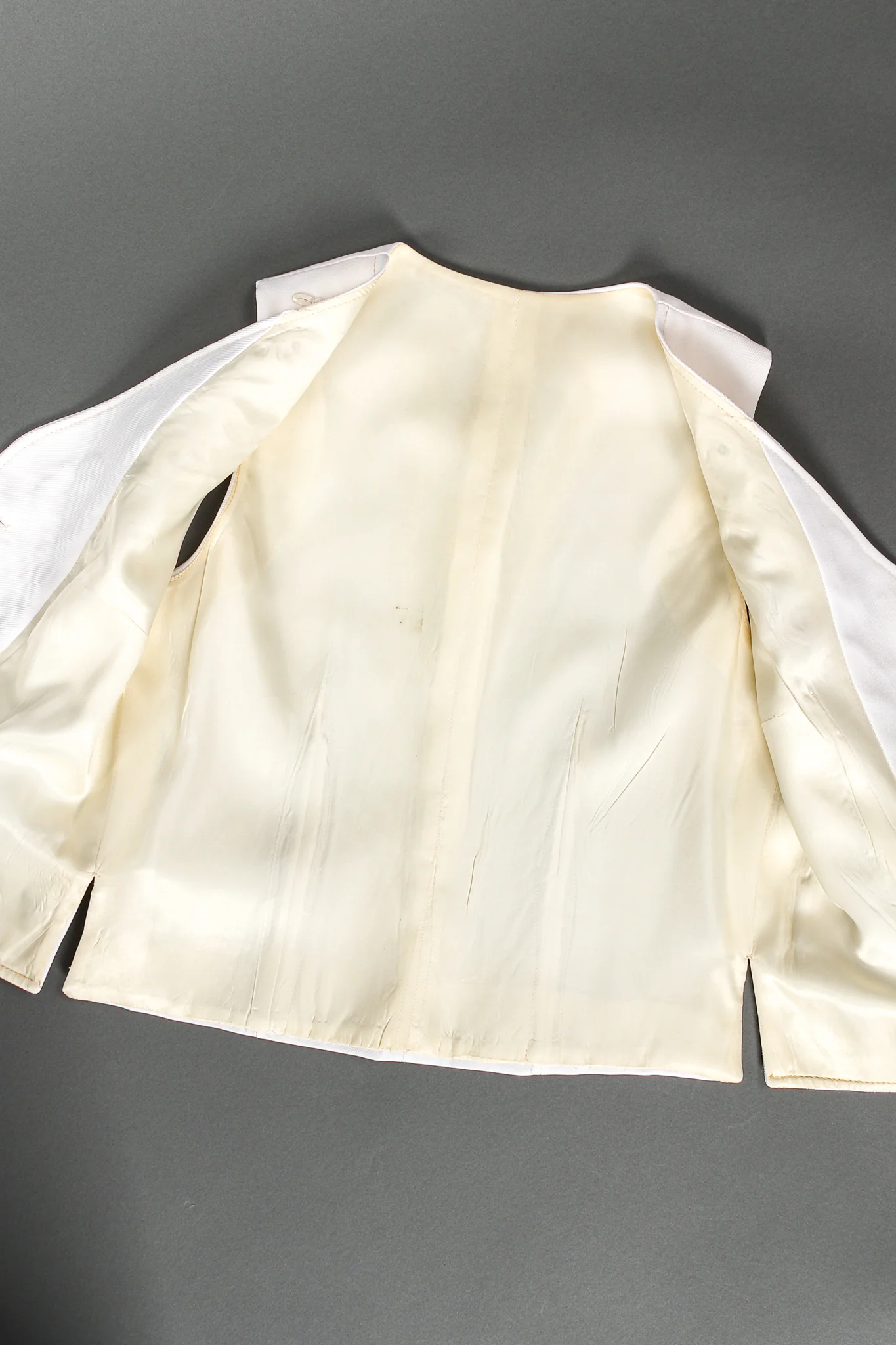 Cord Embroidered 3-Piece Suit - Image 34