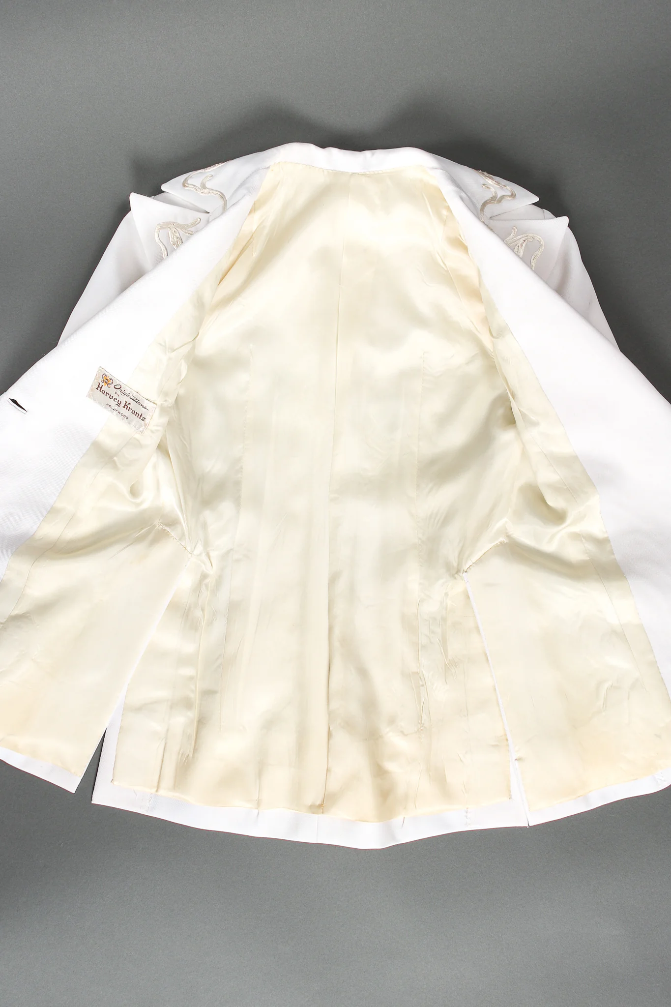 Cord Embroidered 3-Piece Suit - Image 37