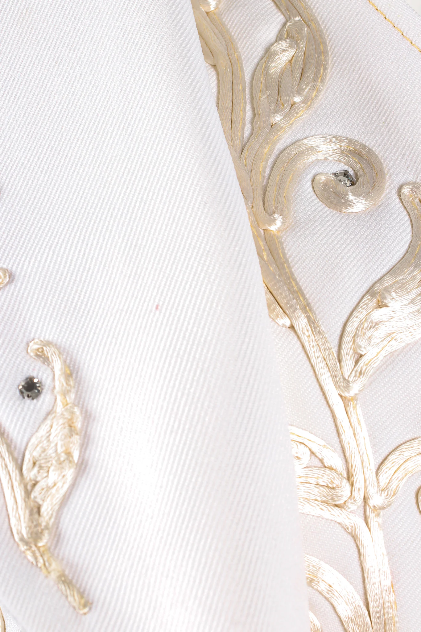 Cord Embroidered 3-Piece Suit - Image 39