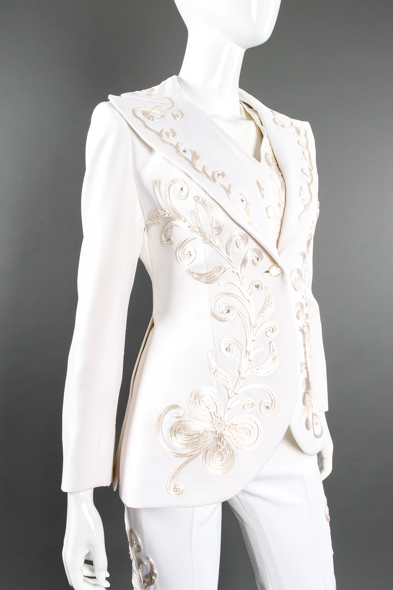 Cord Embroidered 3-Piece Suit - Image 6