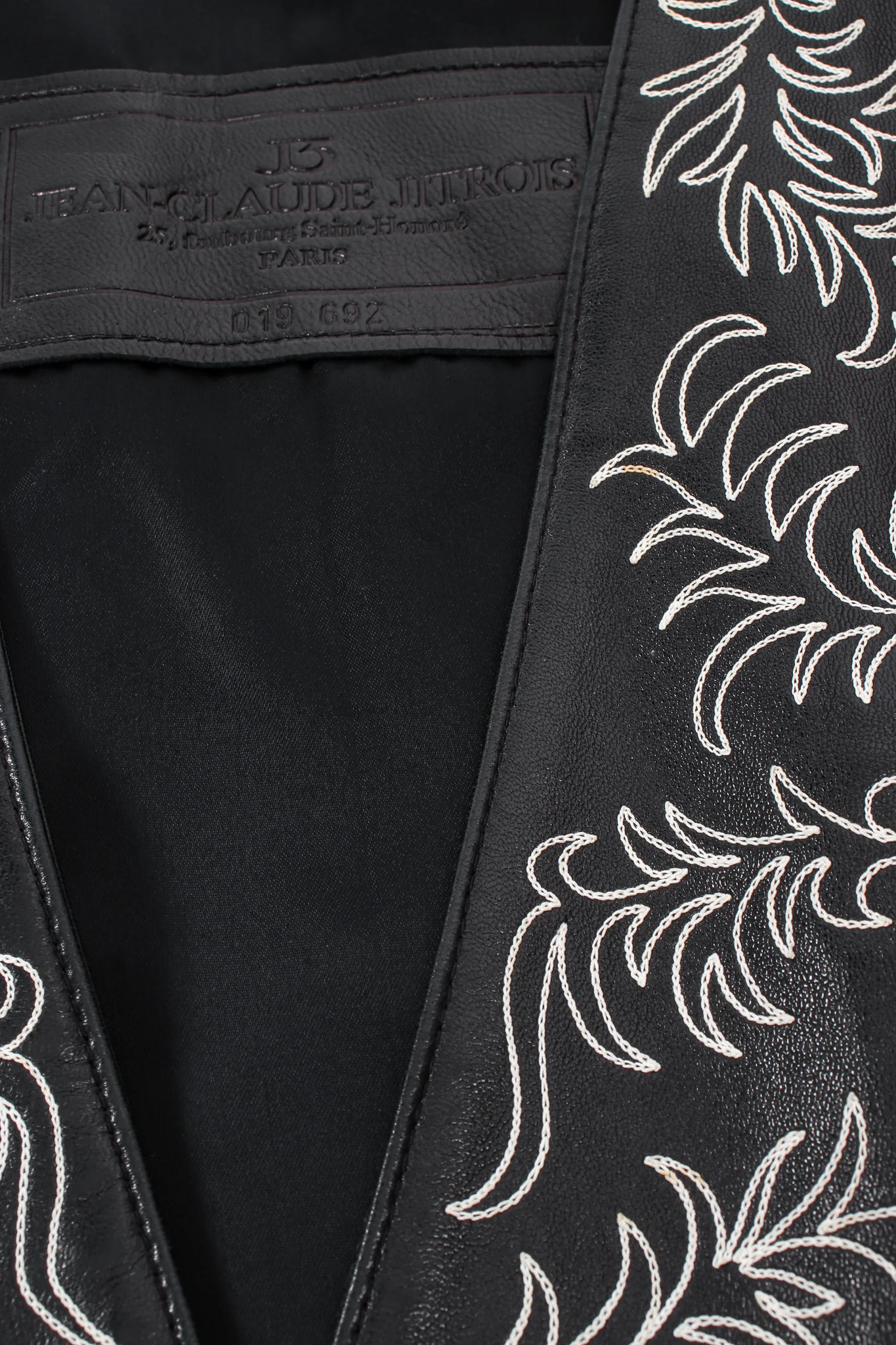 Embroidered Collarless Leather Jacket - Image 18