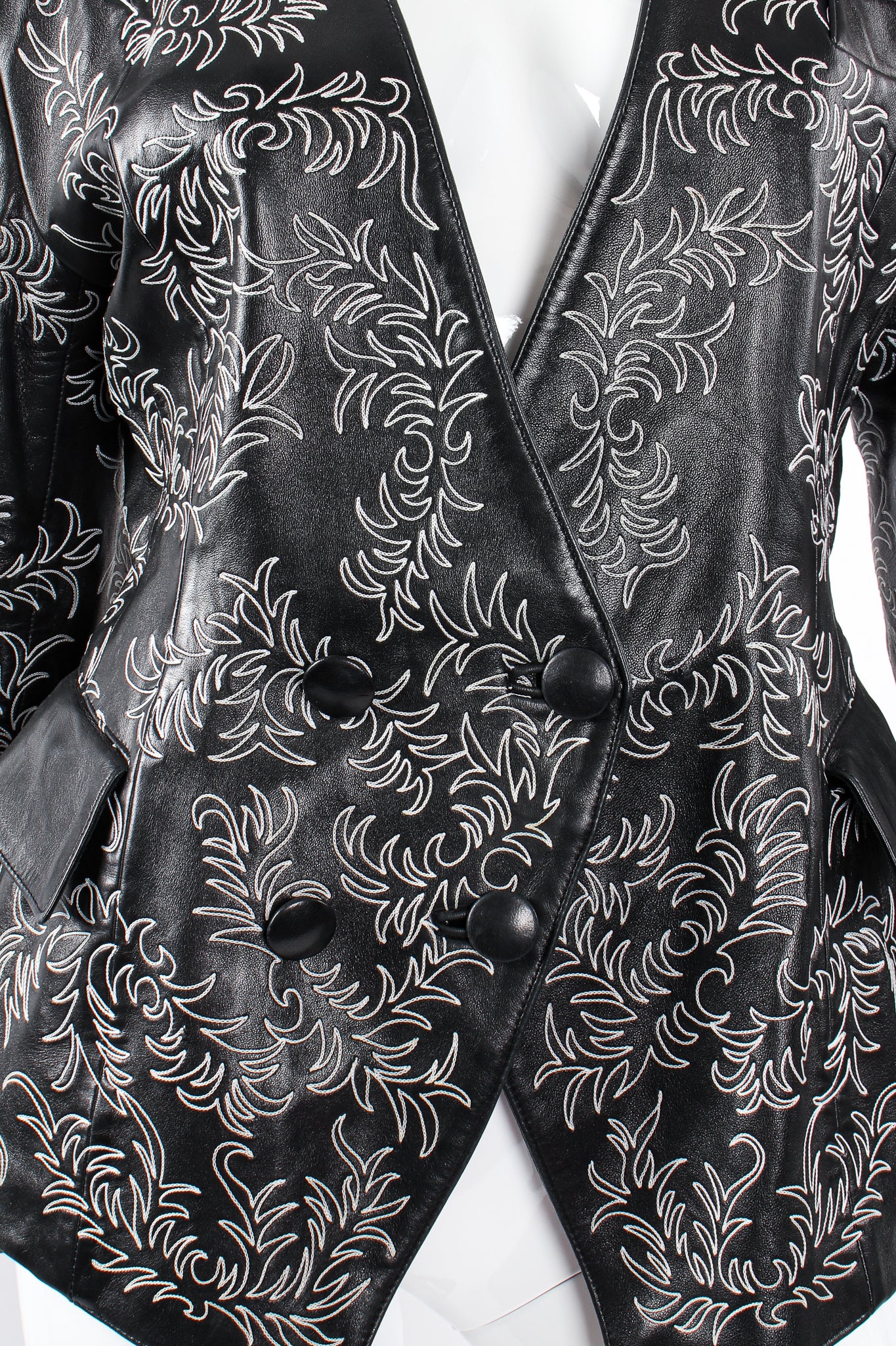 Embroidered Collarless Leather Jacket - Image 4