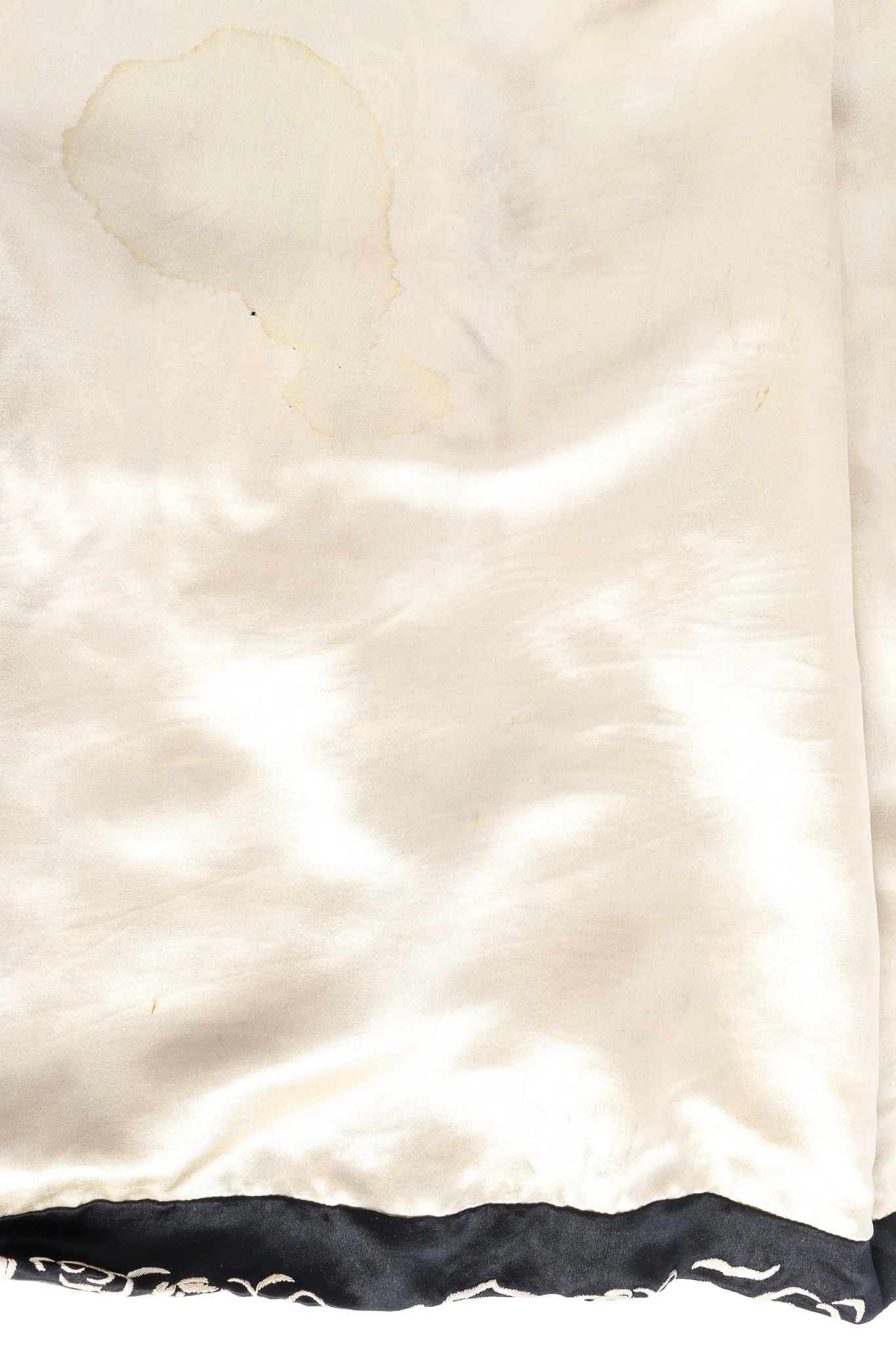 Embroidered Floral Chinese Robe - Image 13