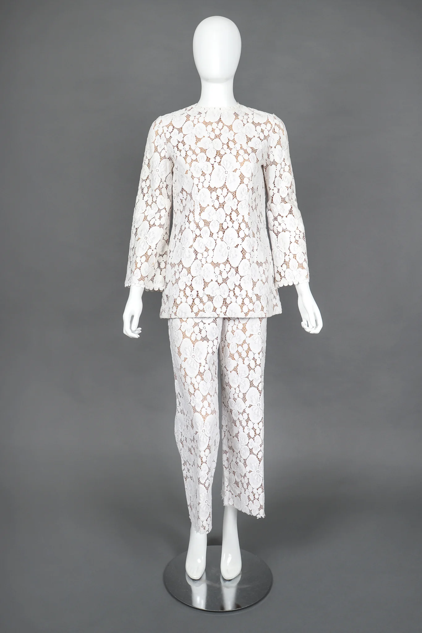 Embroidered Lace Top & Pant Set - Image 2