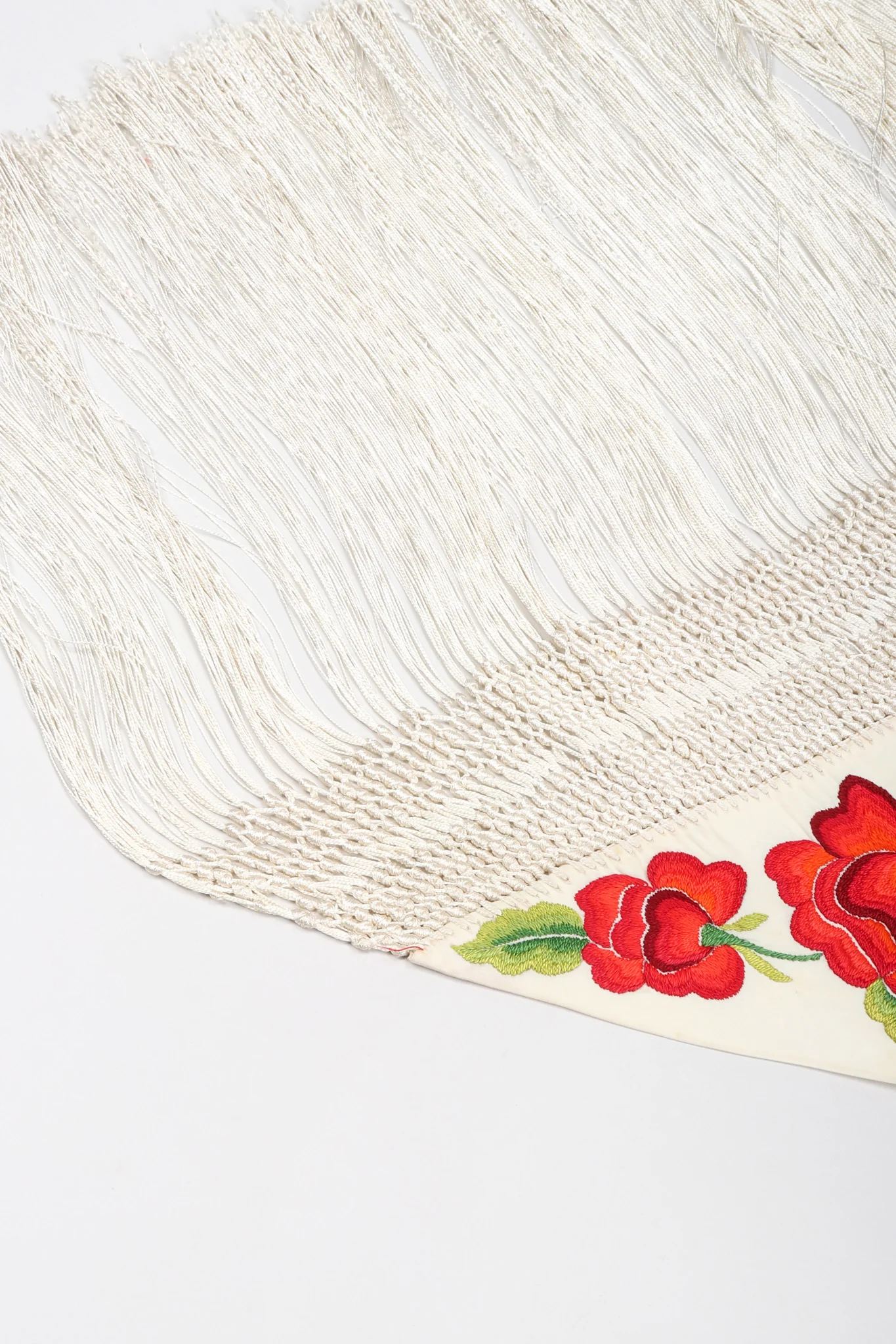 Embroidered Roses Piano Shawl - Image 7