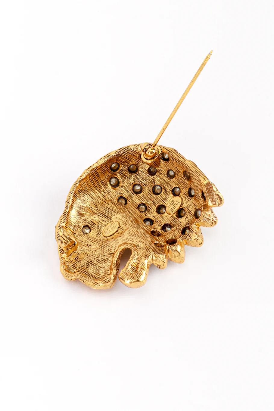 Emerald Crystal Lion Head Brooch - Image 4