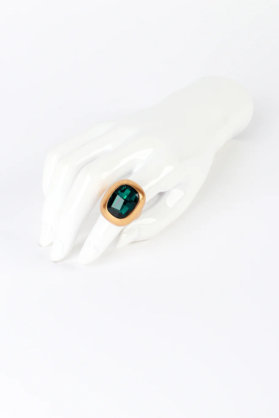 Emerald Crystal Statement Ring - Image 2