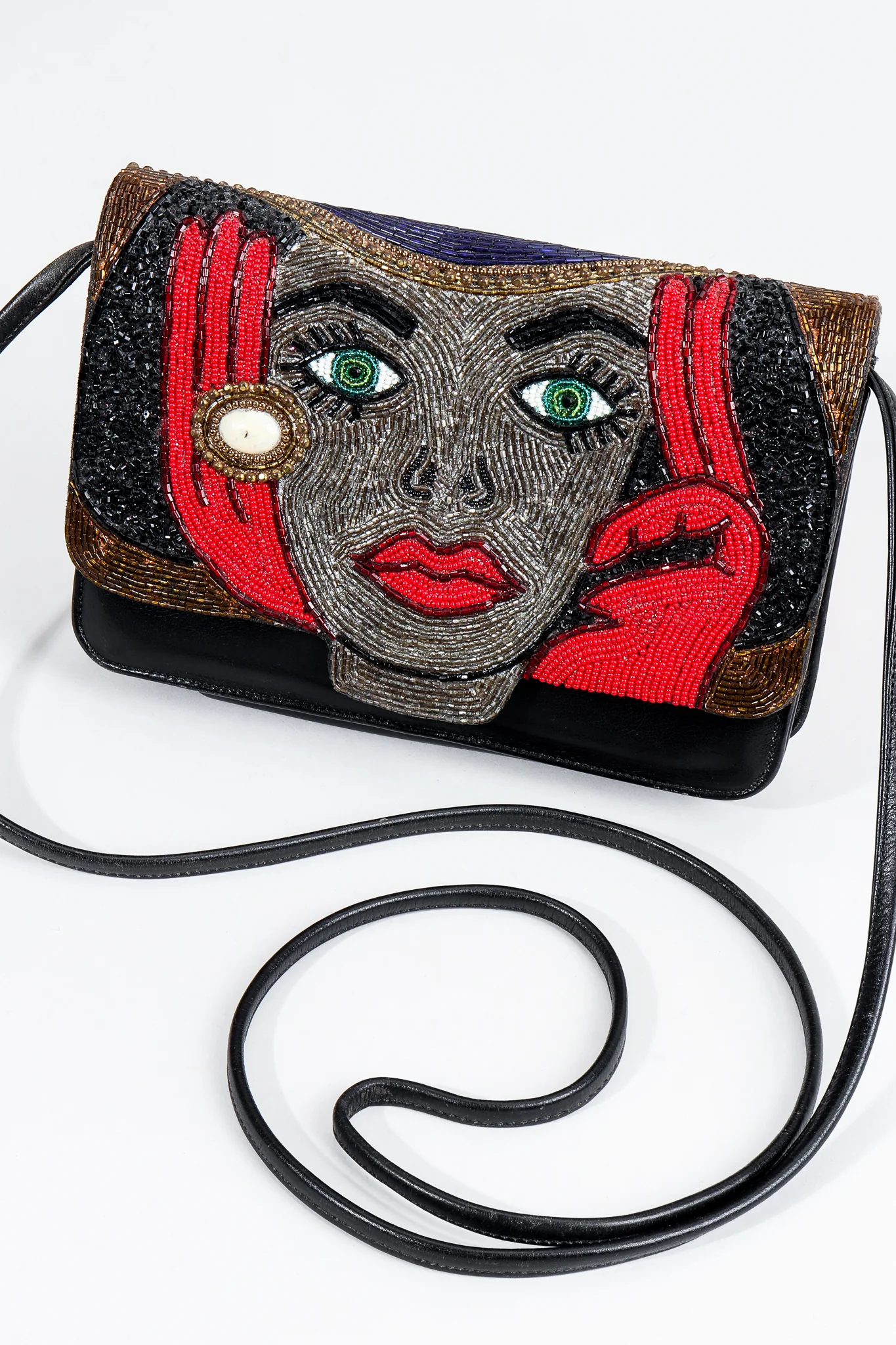 Emerald Eyes Beaded Face Bag