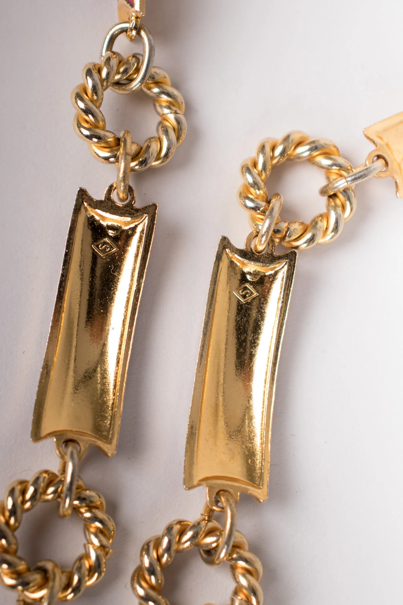 Enamel Chain Belt - Image 8