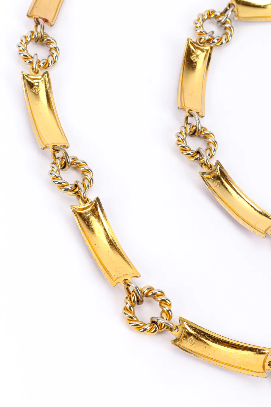 Enamel Chain Belt II - Image 4