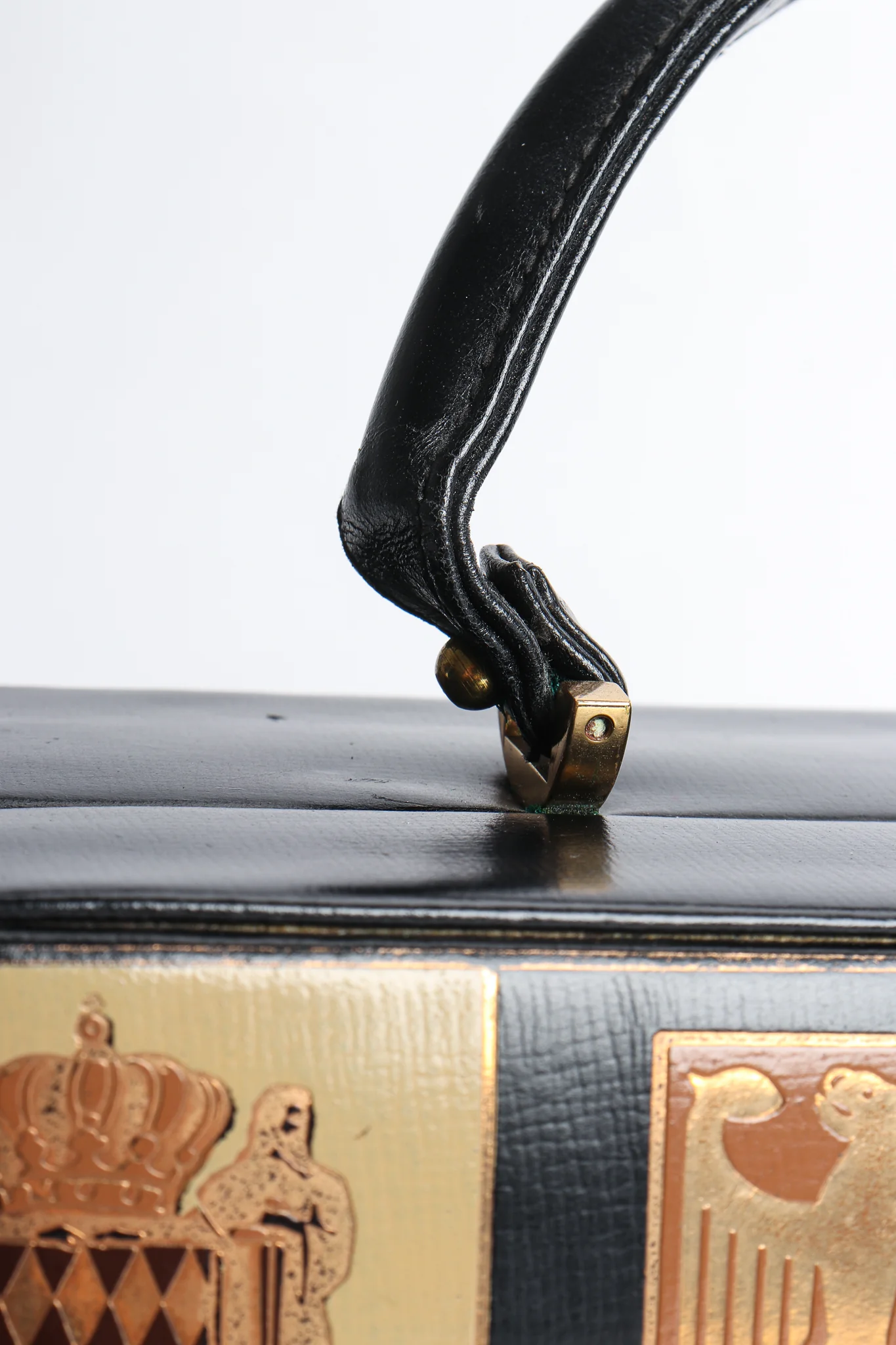 European Crest Box Bag - Image 19