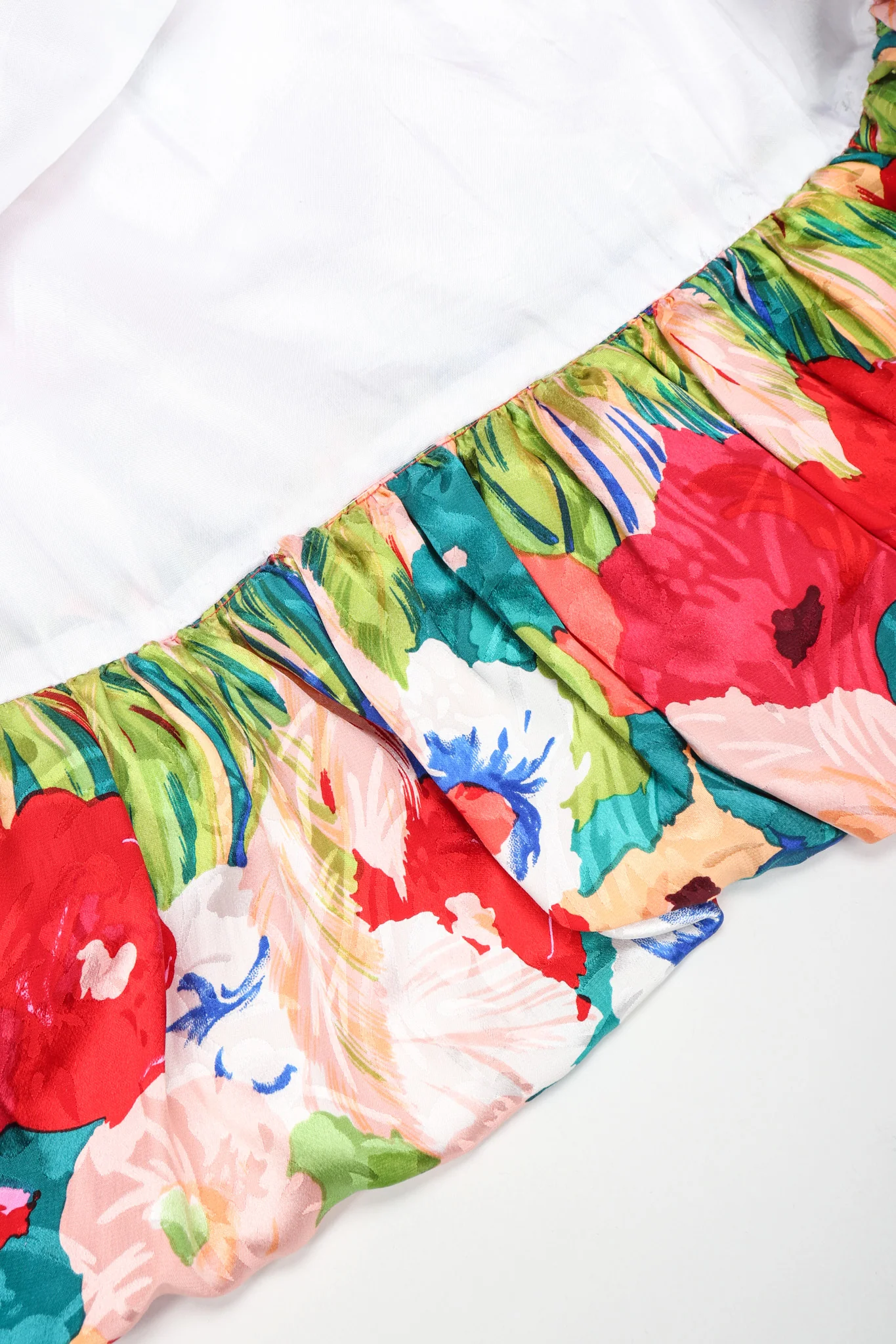 Ruched Floral Puff Dress - Image 16