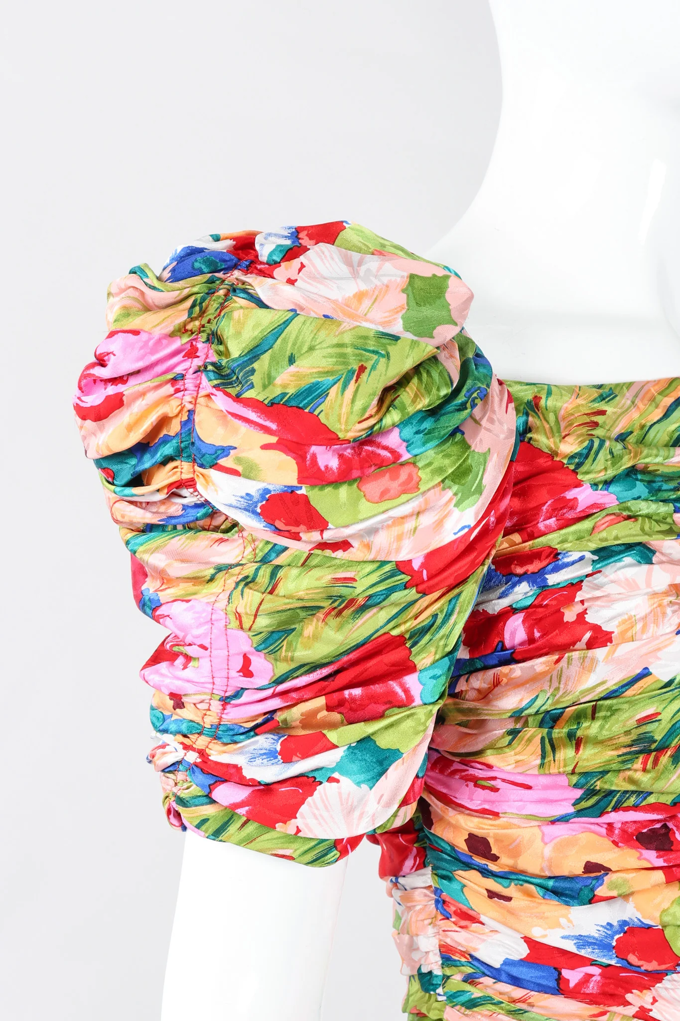Ruched Floral Puff Dress - Image 9