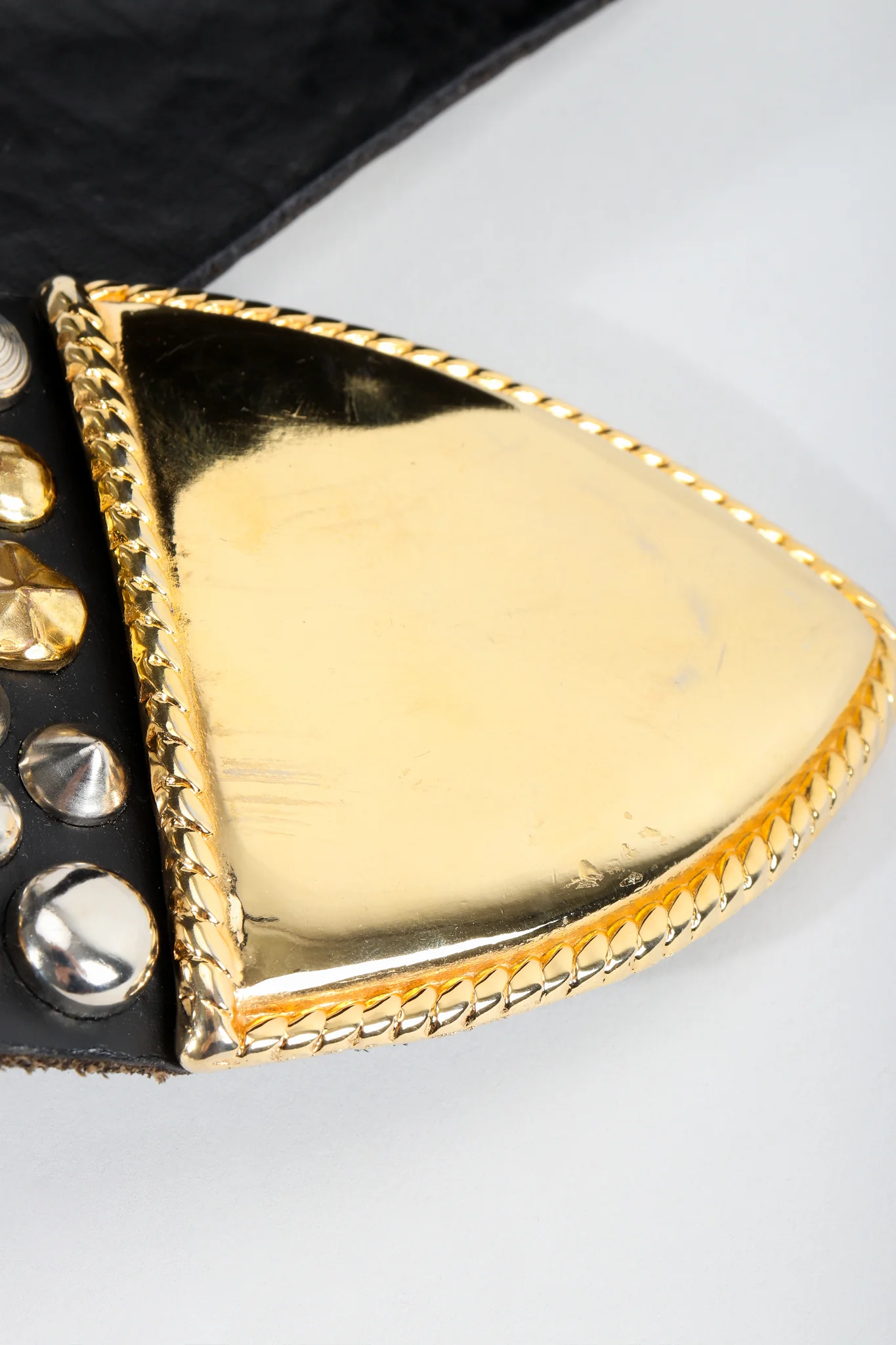 Extra-Wide Leather Stud Belt - Image 8