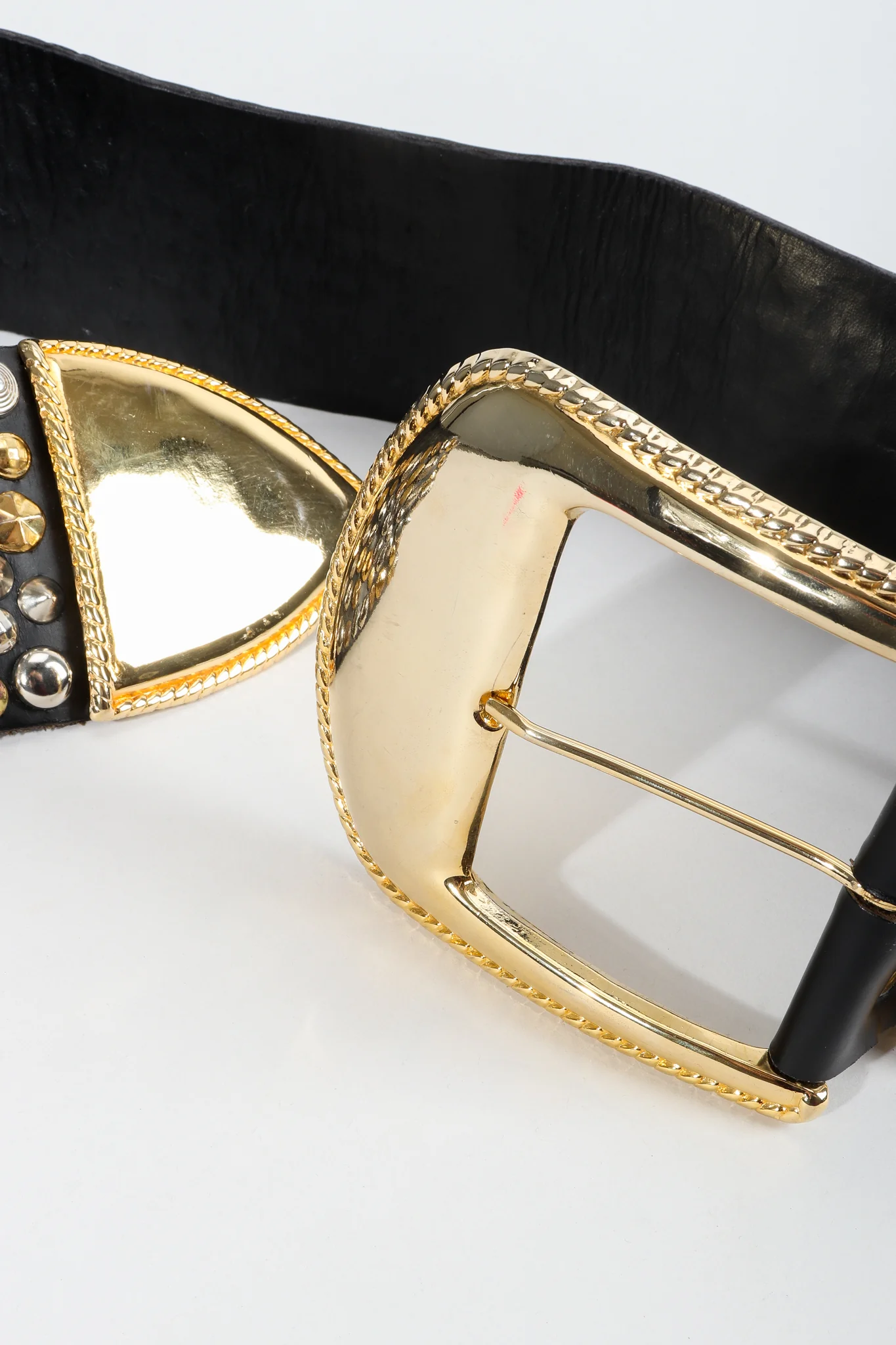 Extra-Wide Leather Stud Belt - Image 9
