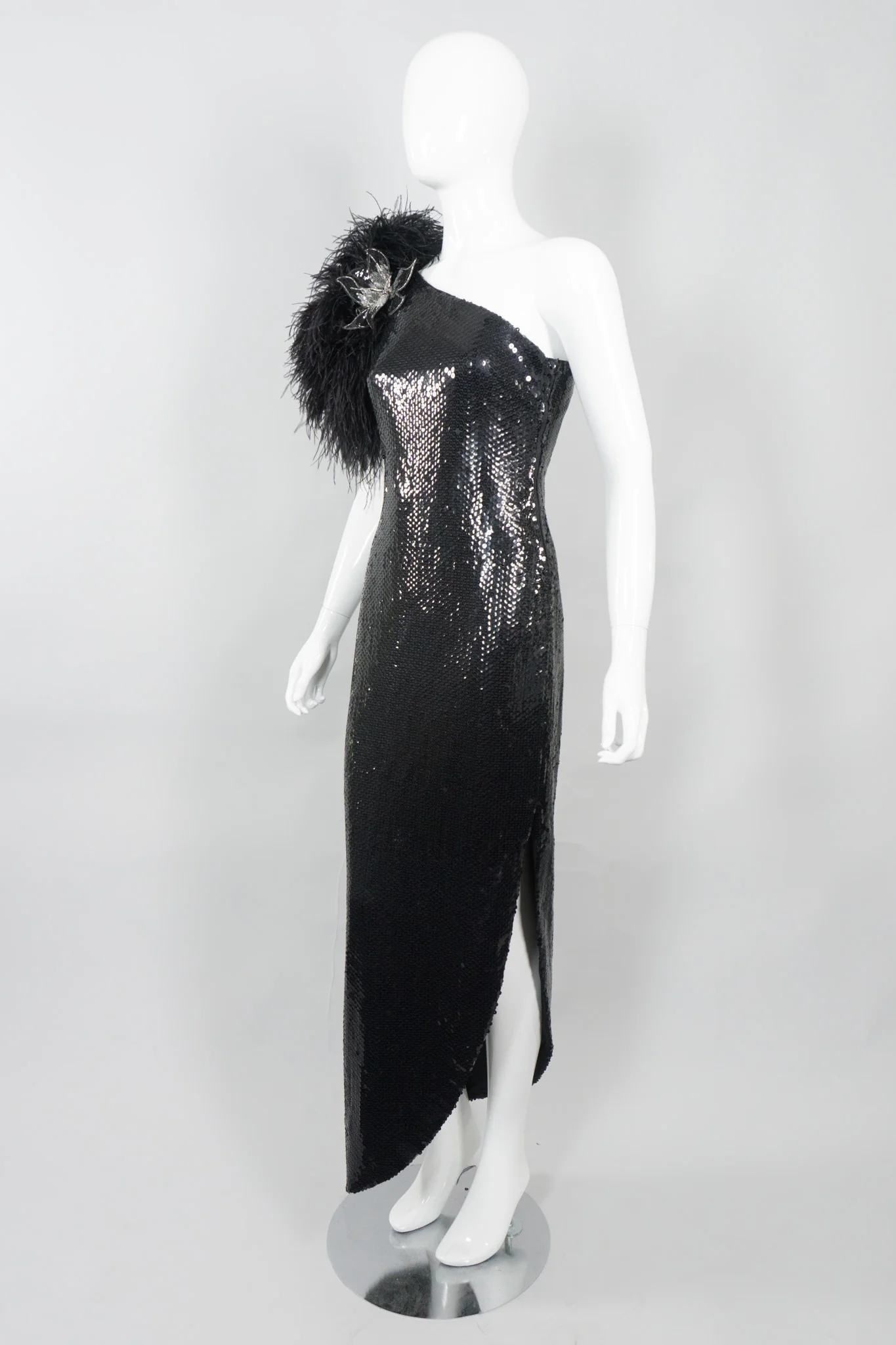 Feather One-Shoulder Sequin Gown - Image 4