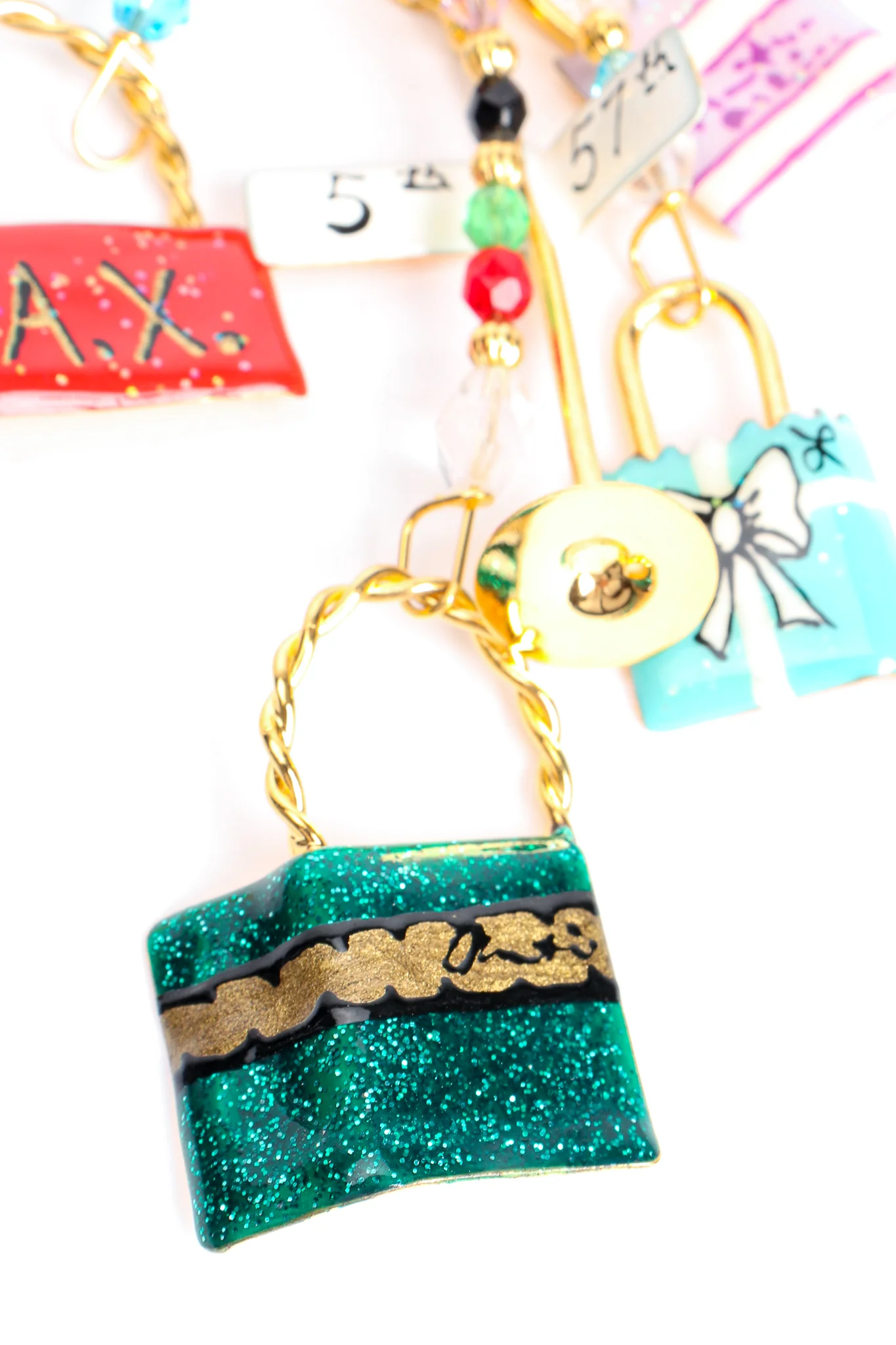 Fifth Avenue NYC Earrings - Image 9