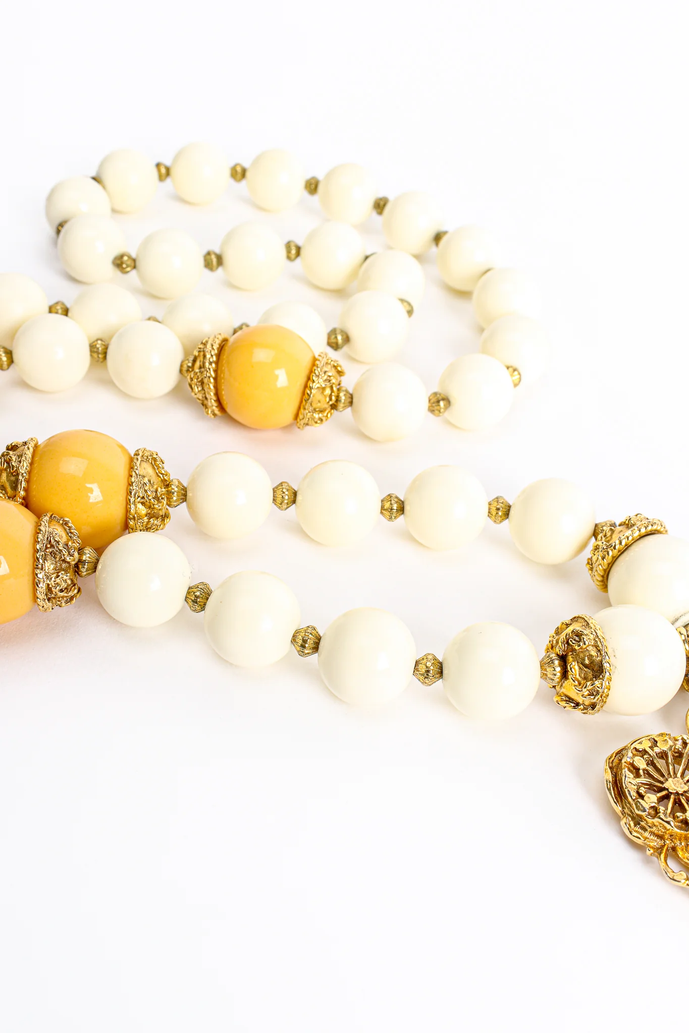 Filigree Bead Pendant Necklace - Image 9