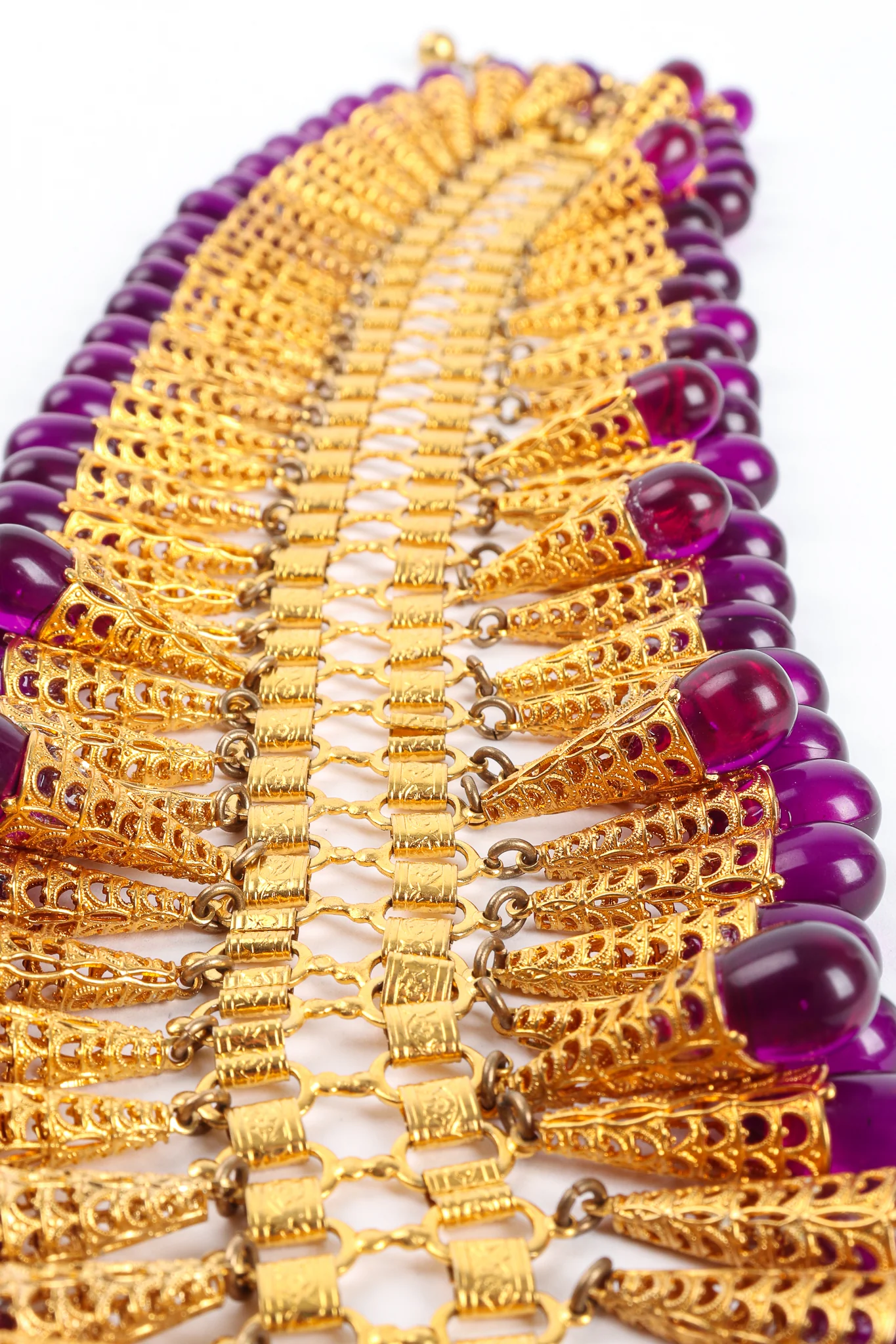 Cone Choker Ruff Necklace - Image 4