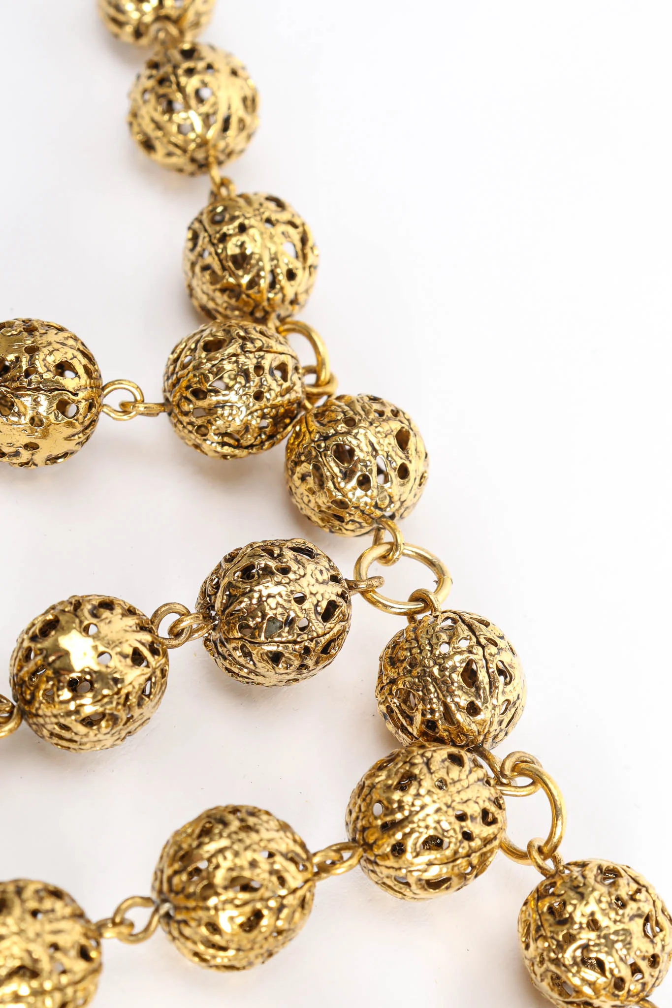 Filigree Orb Pearl Necklace - Image 5