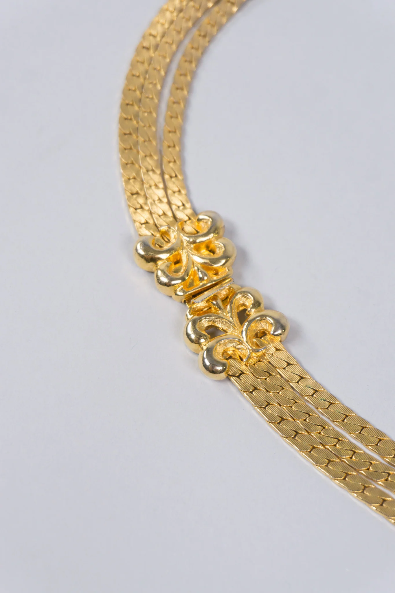 Filigree Plate Bib Necklace - Image 6