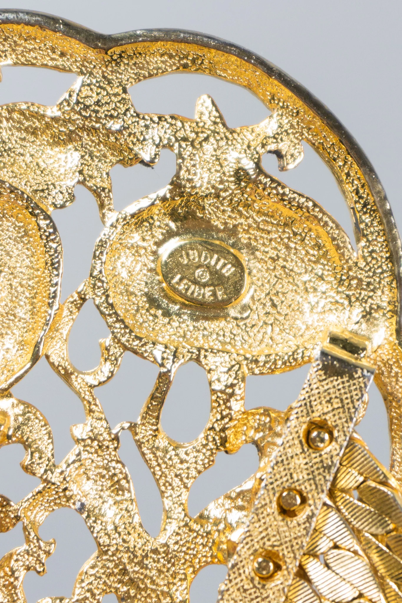 Filigree Plate Bib Necklace - Image 9