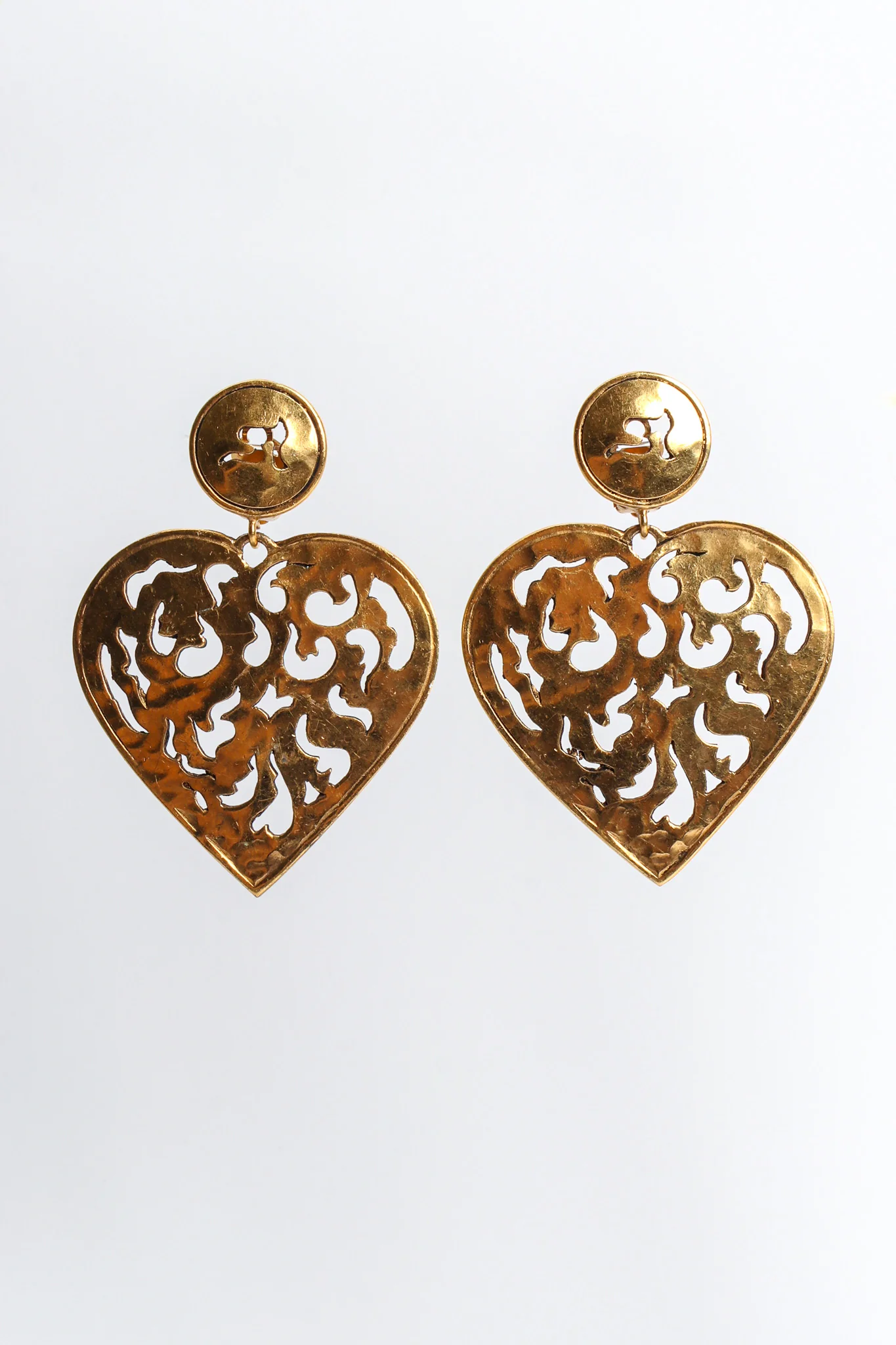 Flame Filigree Cutout Heart Earrings - Image 4