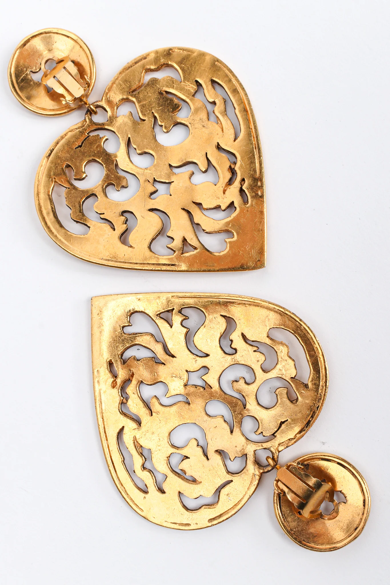 Flame Filigree Cutout Heart Earrings - Image 5