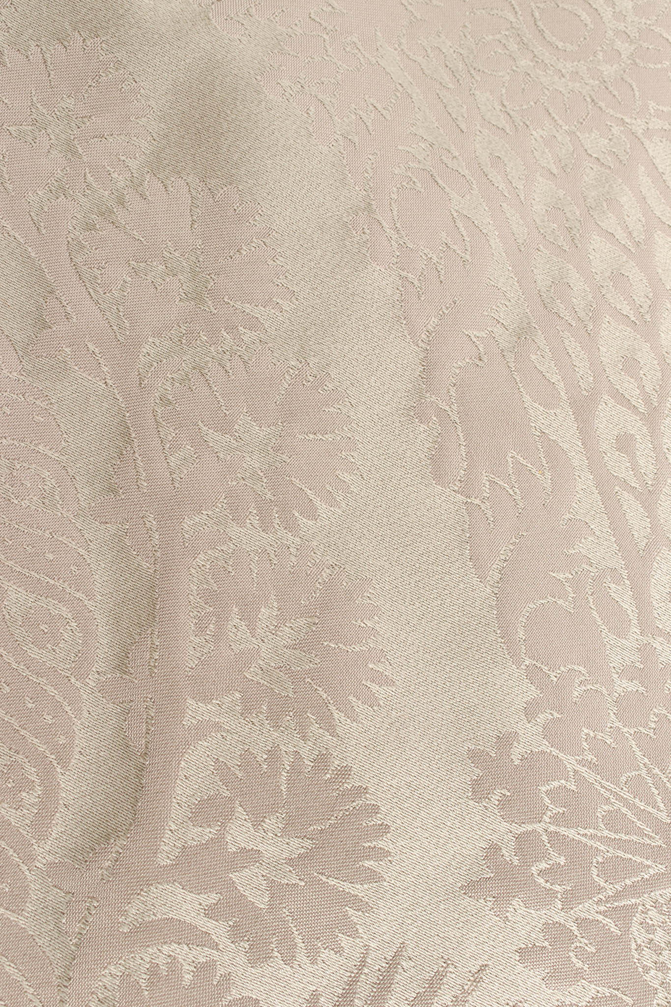 Floral Beaded Silk Gown & Shawl - Image 11